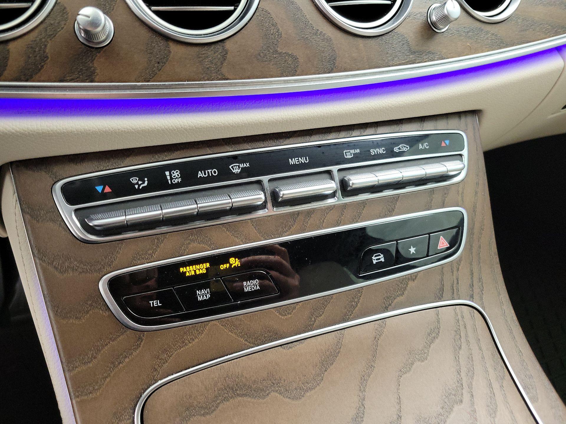 Thumbnail: 2022 Mercedes-Benz E-Class - 17