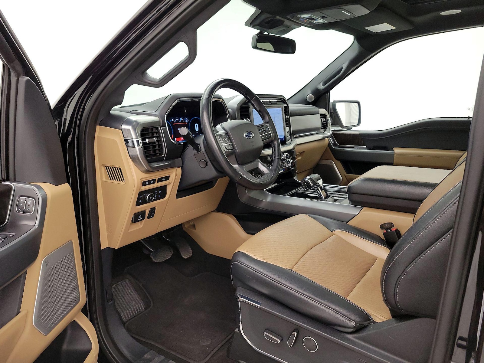 2022 Ford F-150 Lariat - Photo 12