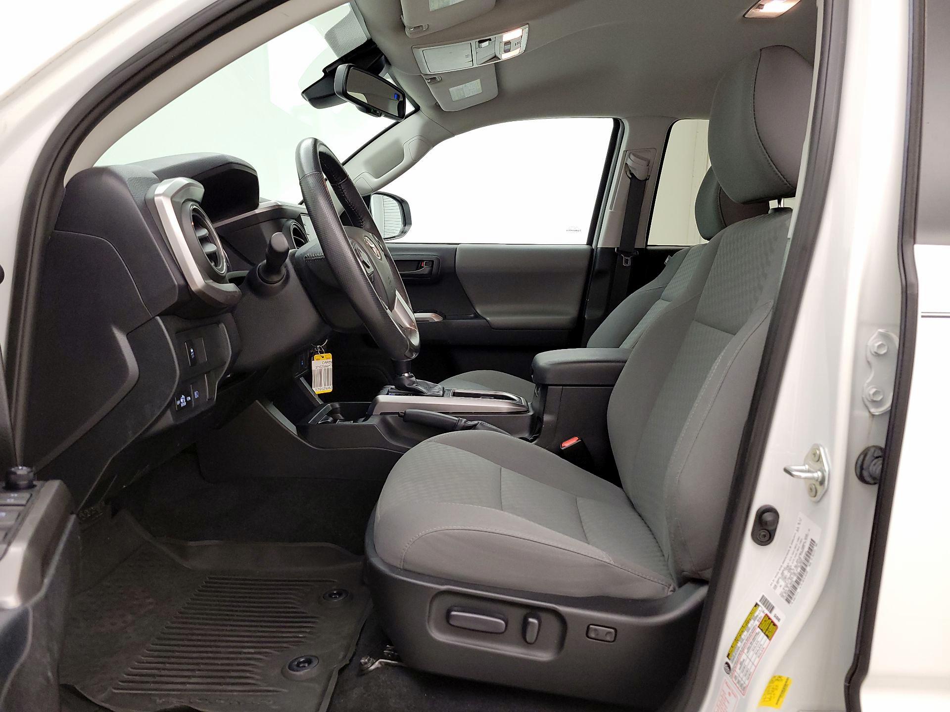 Thumbnail: 2021 Toyota Tacoma - 11