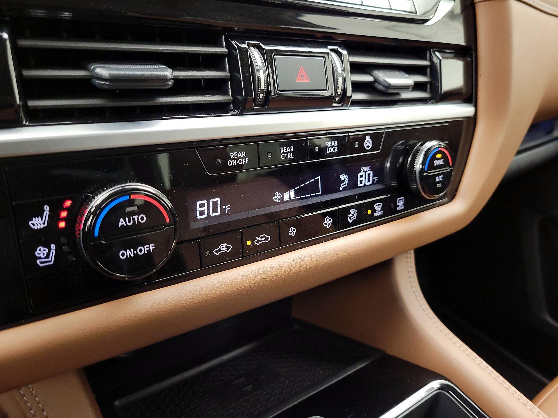 Thumbnail: 2024 Nissan Pathfinder - 17