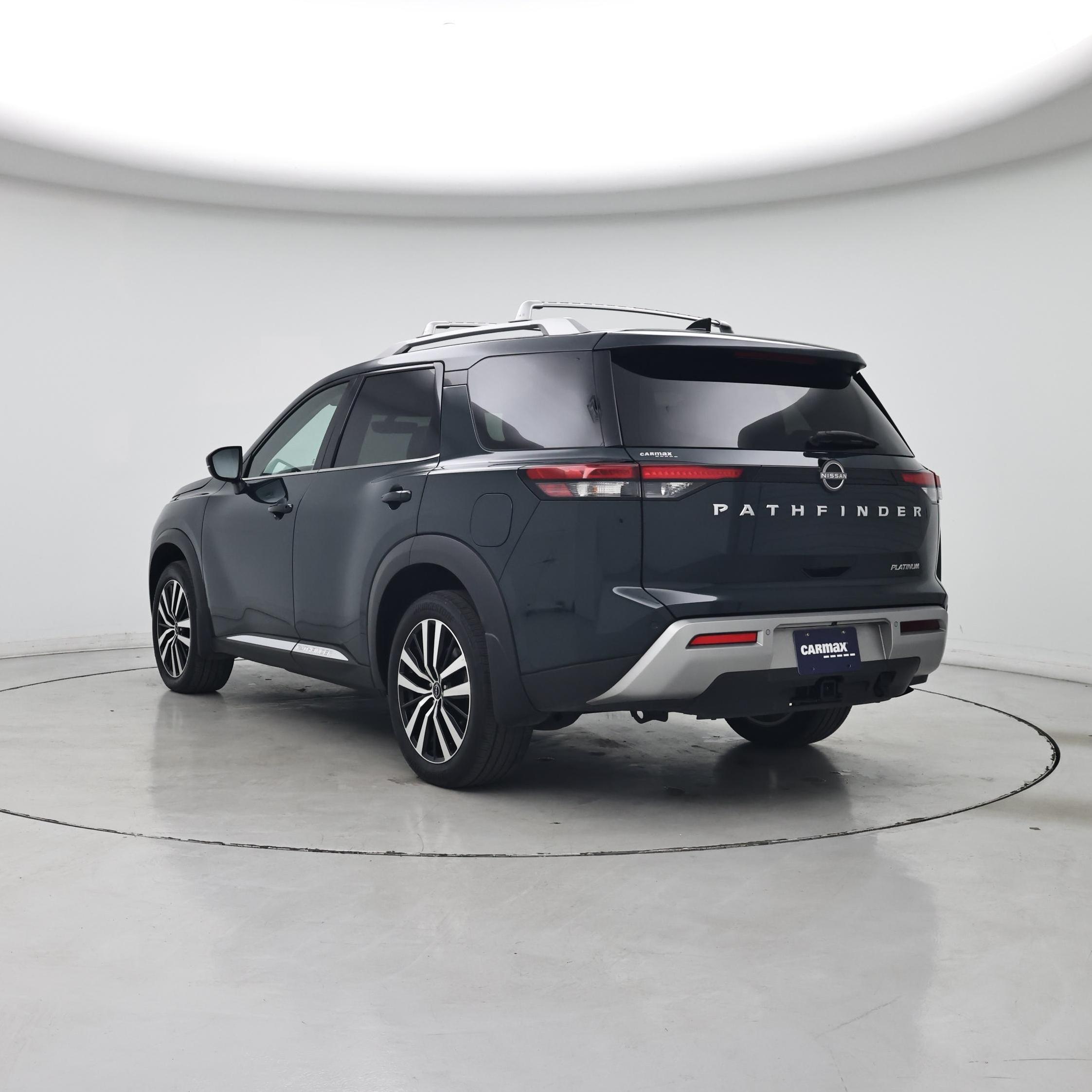 Thumbnail: 2024 Nissan Pathfinder - 2