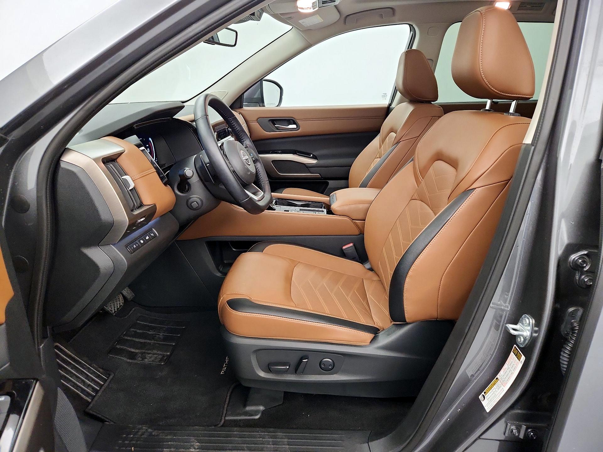 Thumbnail: 2024 Nissan Pathfinder - 11