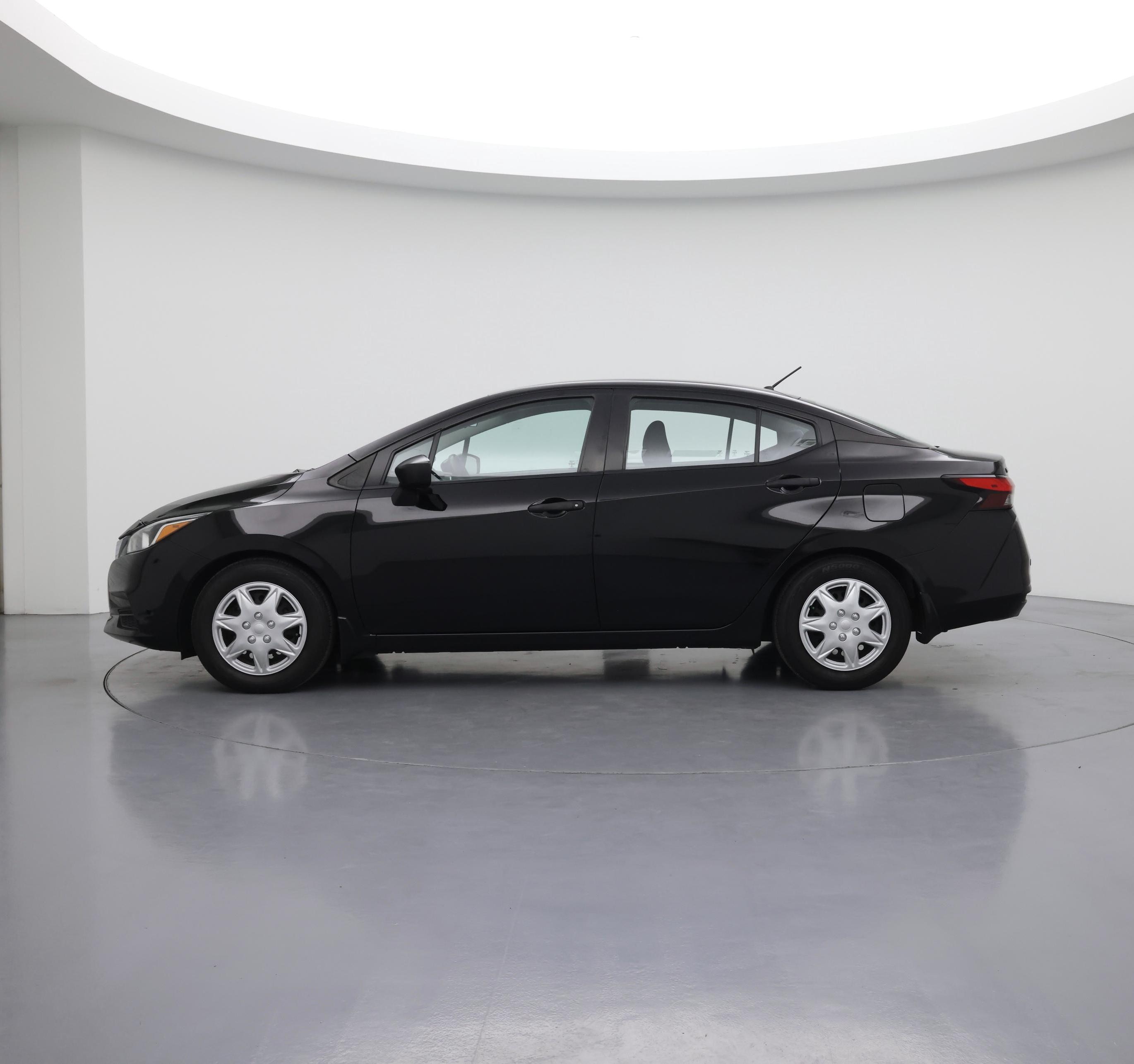 Thumbnail: 2020 Nissan Versa - 3