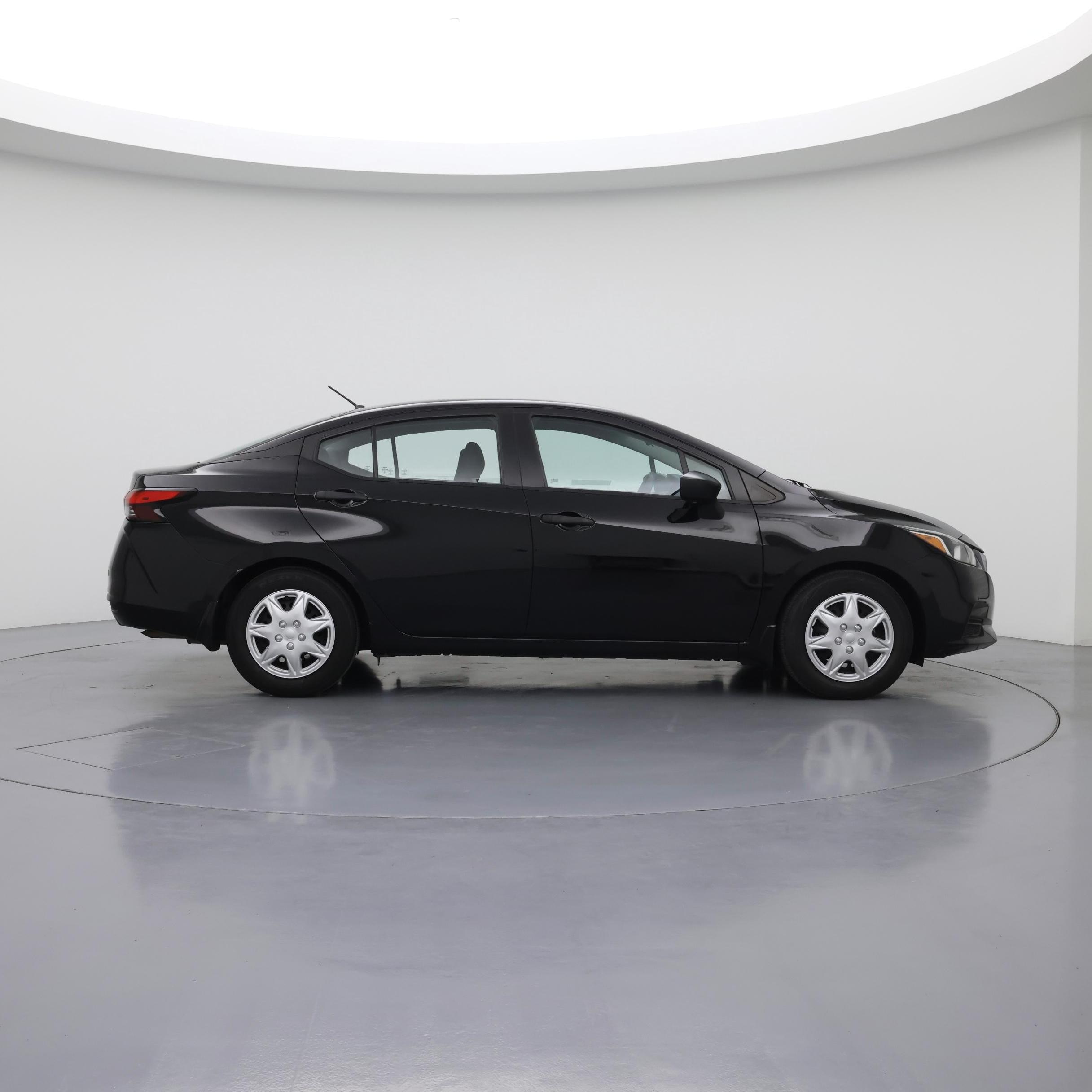 Thumbnail: 2020 Nissan Versa - 7