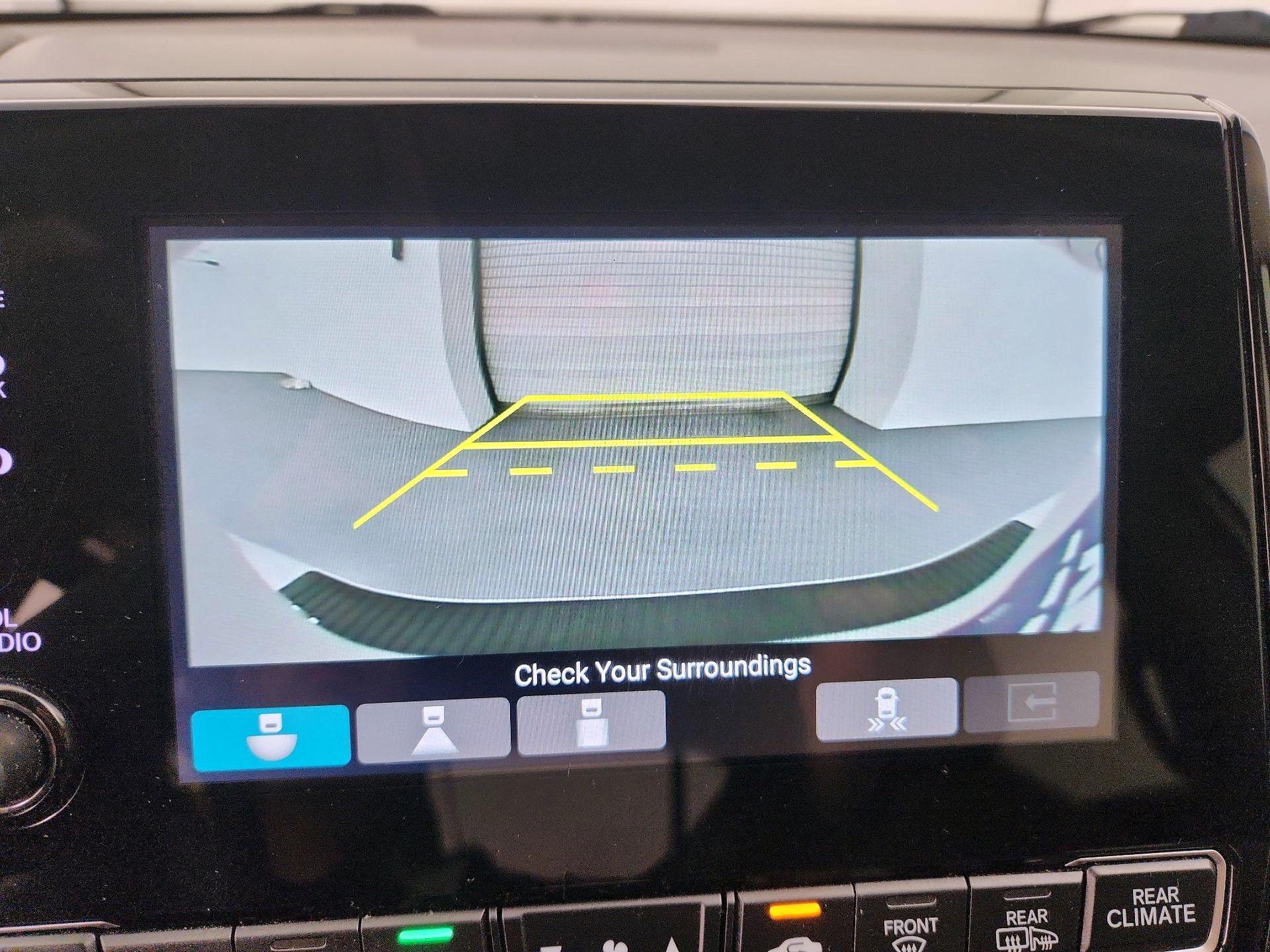 Thumbnail: 2023 Honda Odyssey - 14