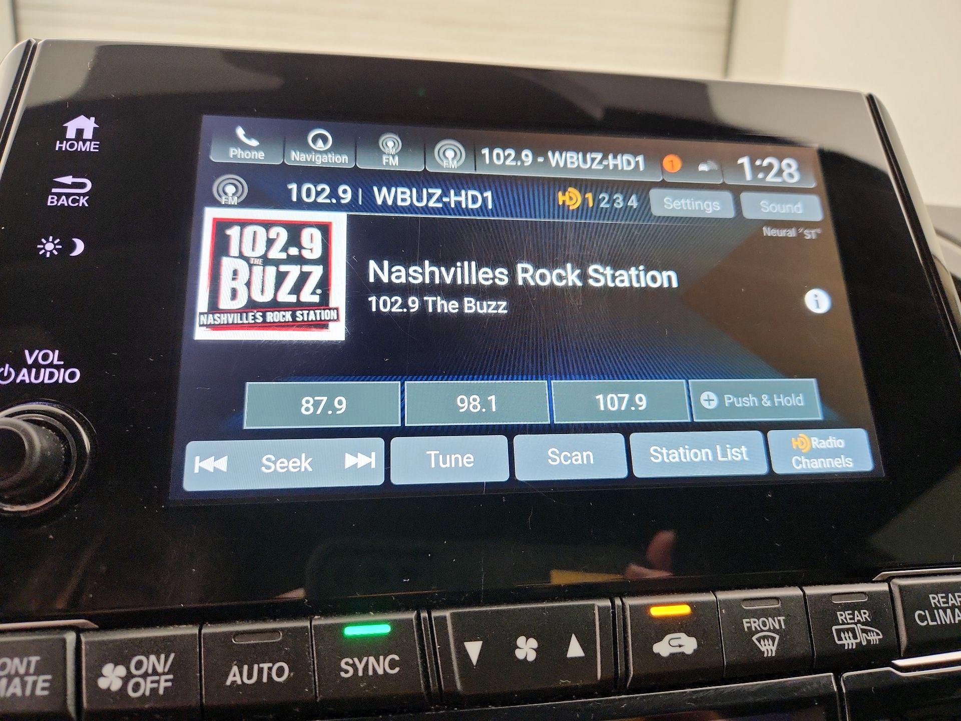 Thumbnail: 2023 Honda Odyssey - 15