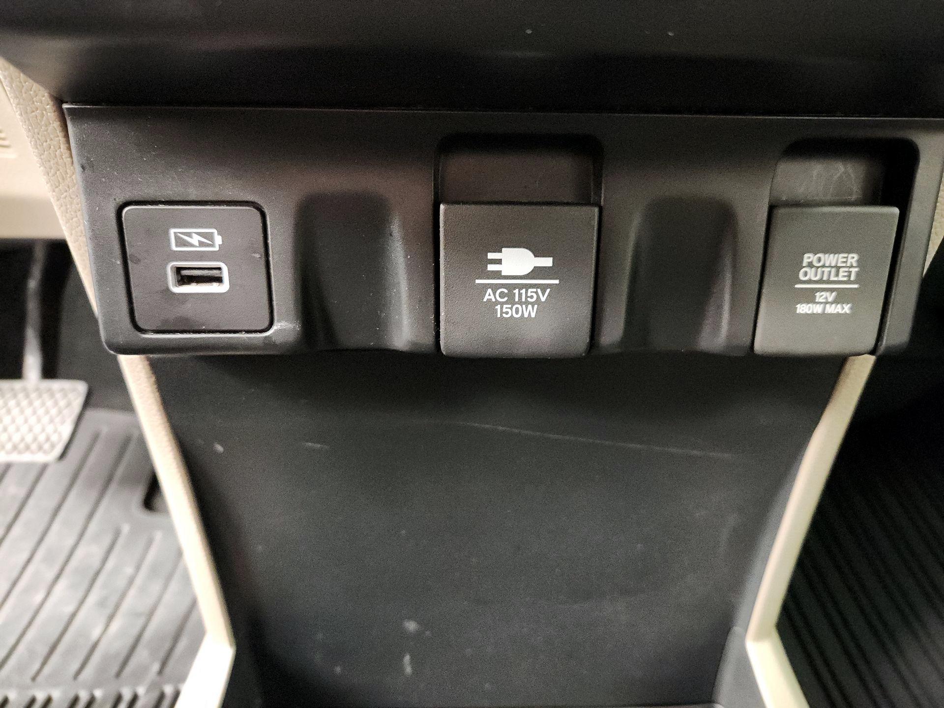 Thumbnail: 2023 Honda Odyssey - 18