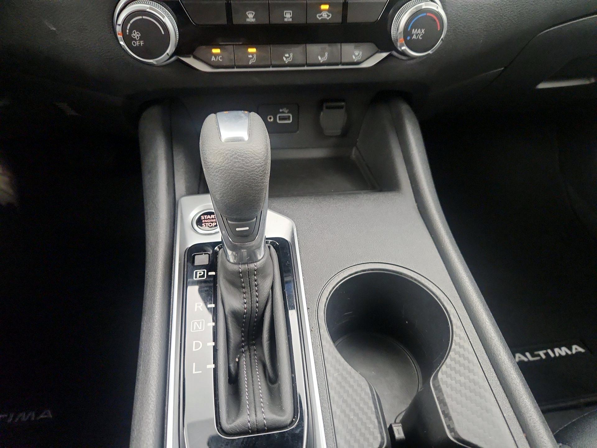 Thumbnail: 2022 Nissan Altima - 17