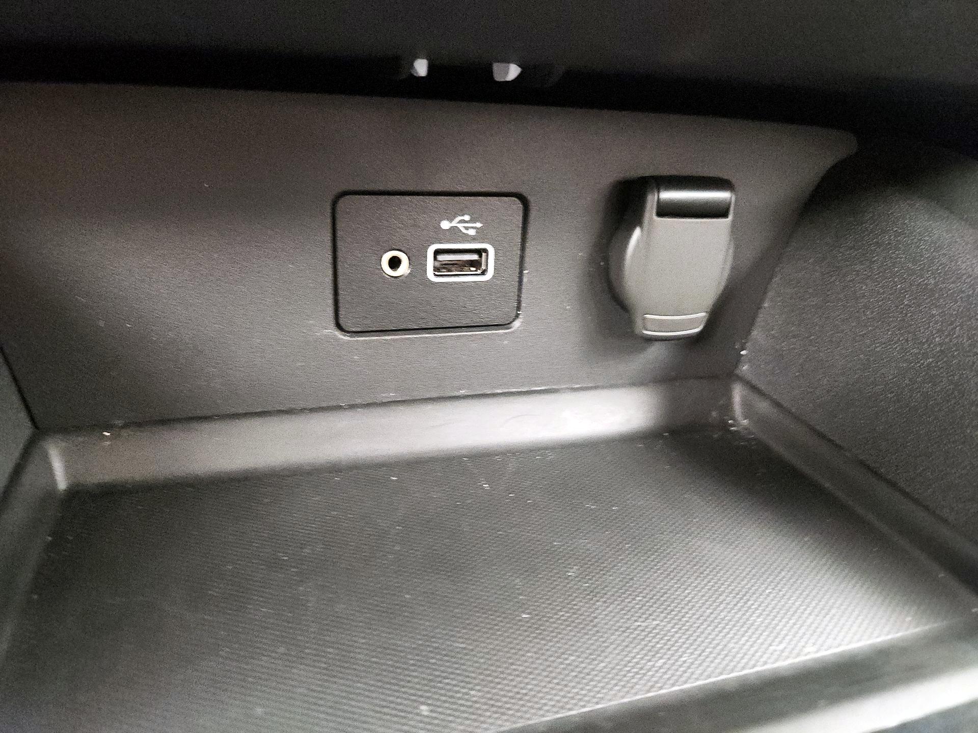 Thumbnail: 2022 Nissan Altima - 18