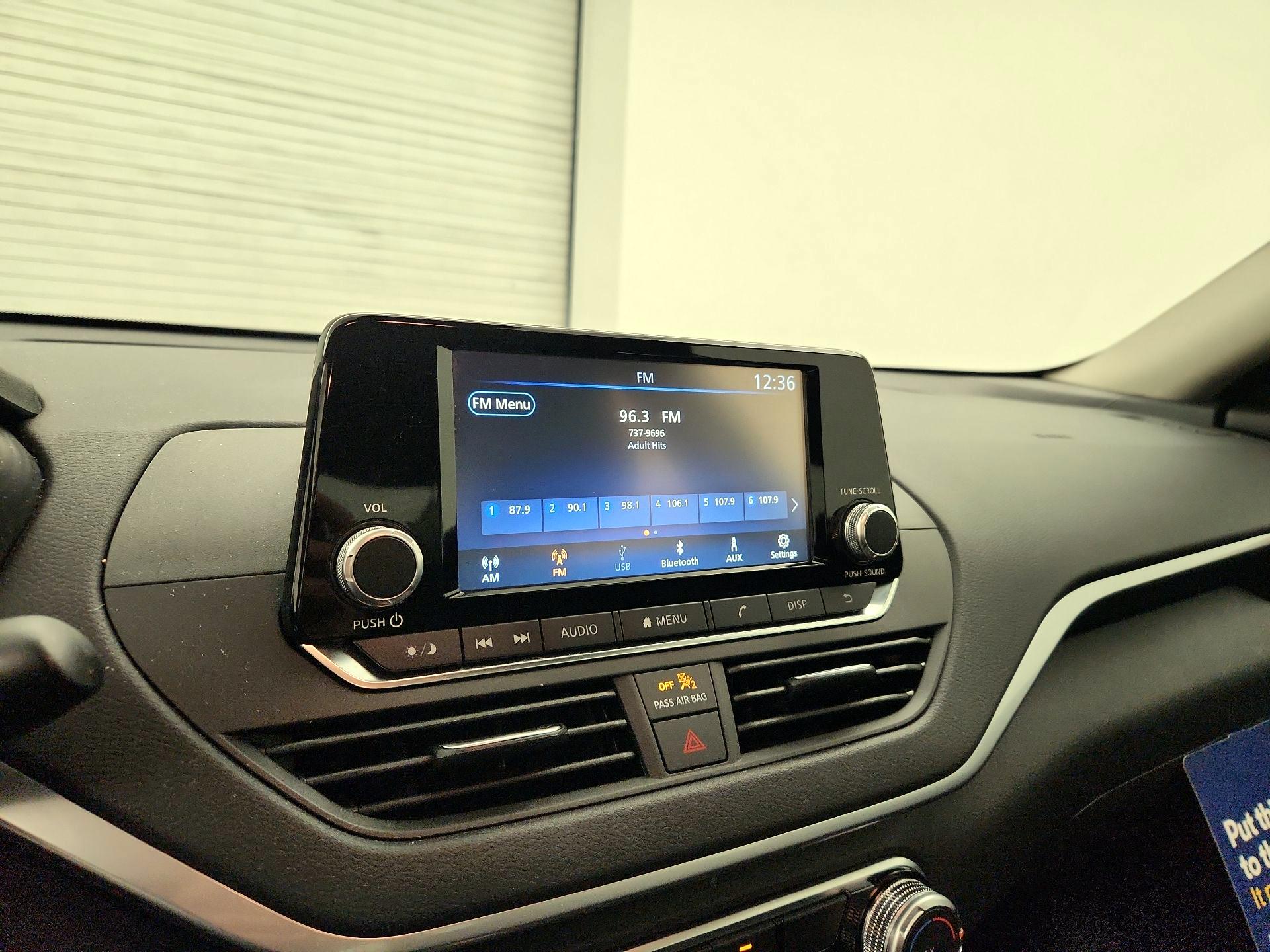 Thumbnail: 2022 Nissan Altima - 15