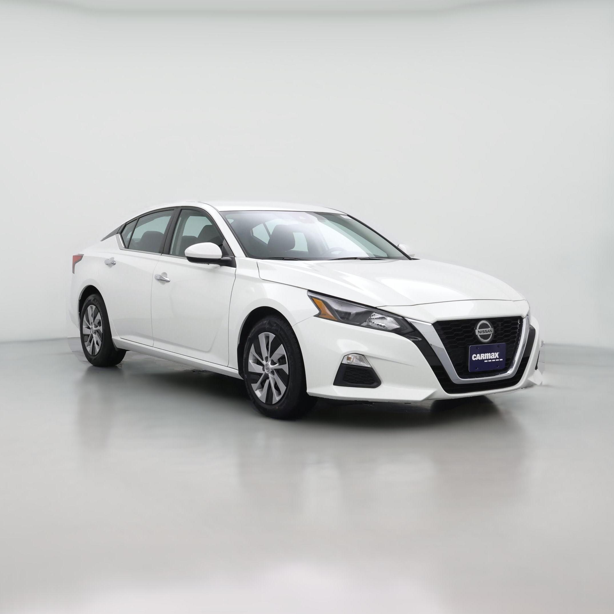 Thumbnail: 2022 Nissan Altima - 1