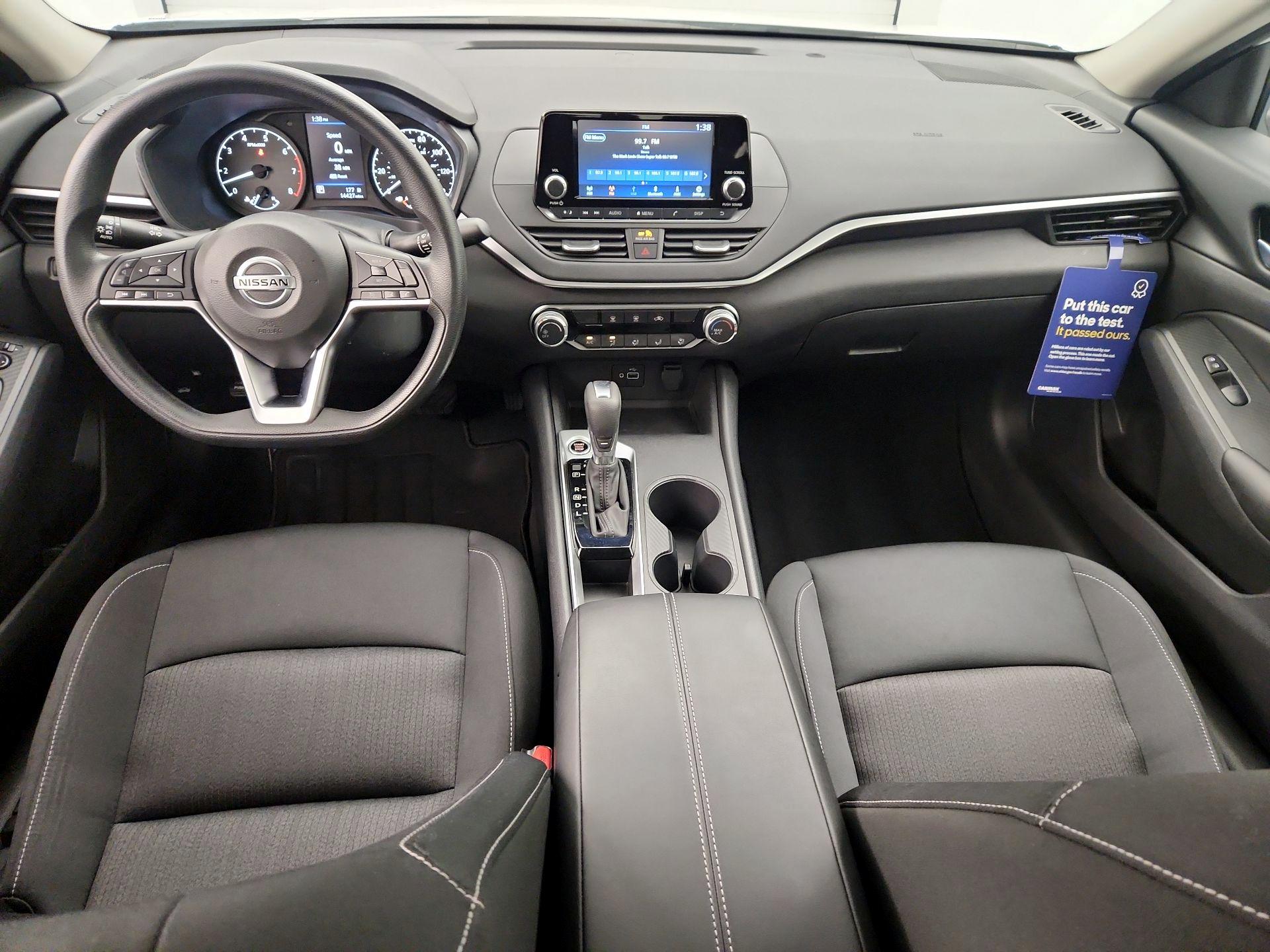 Thumbnail: 2022 Nissan Altima - 9