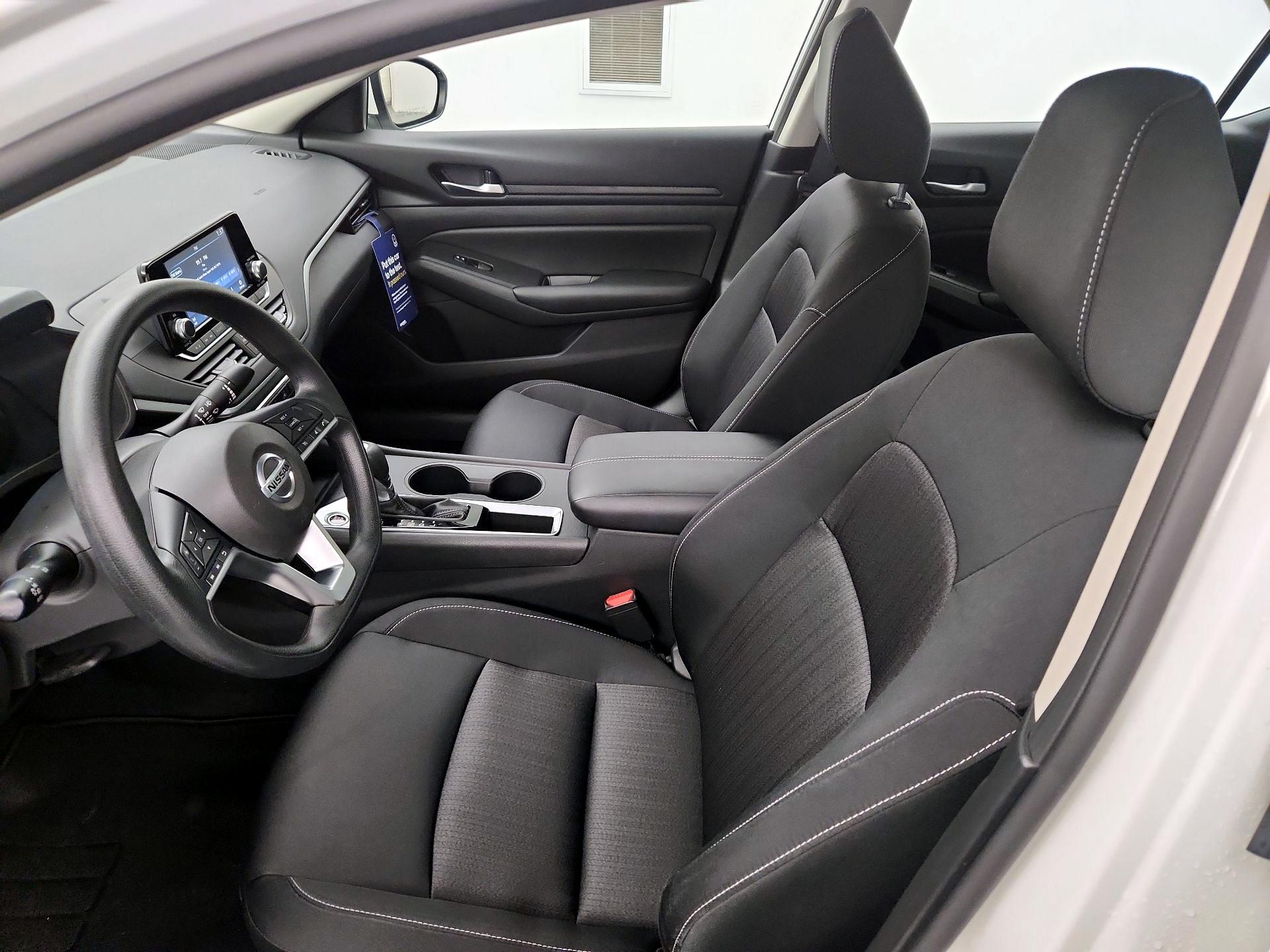 Thumbnail: 2022 Nissan Altima - 11