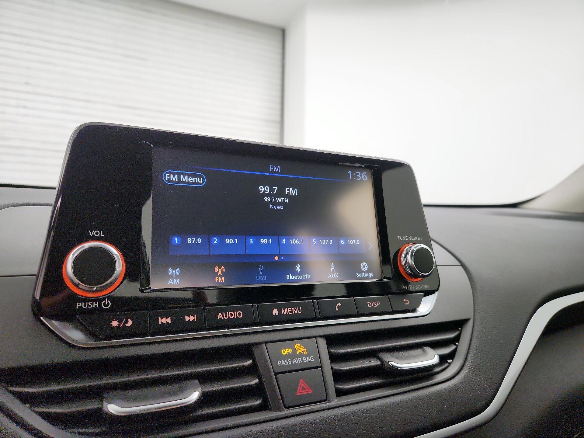 Thumbnail: 2022 Nissan Altima - 15