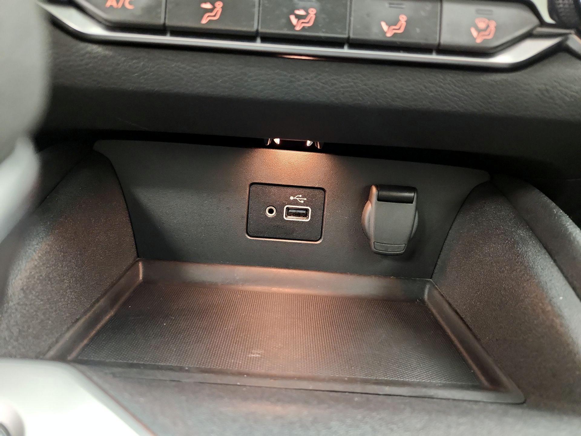 Thumbnail: 2022 Nissan Altima - 18