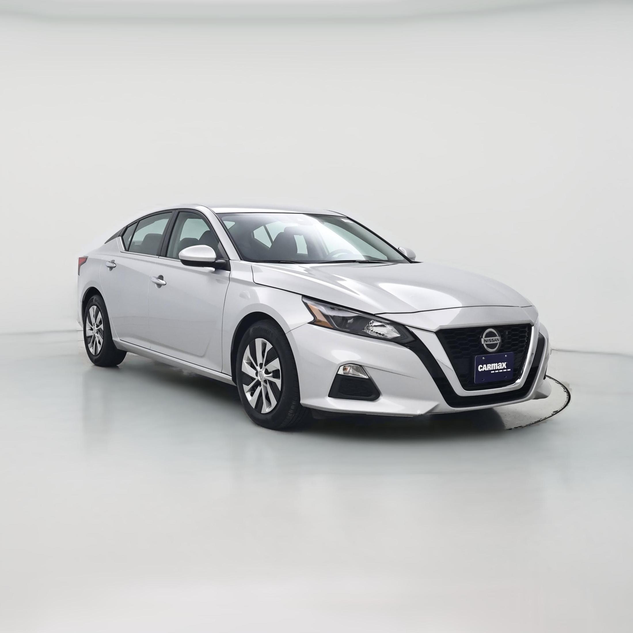Thumbnail: 2022 Nissan Altima - 1