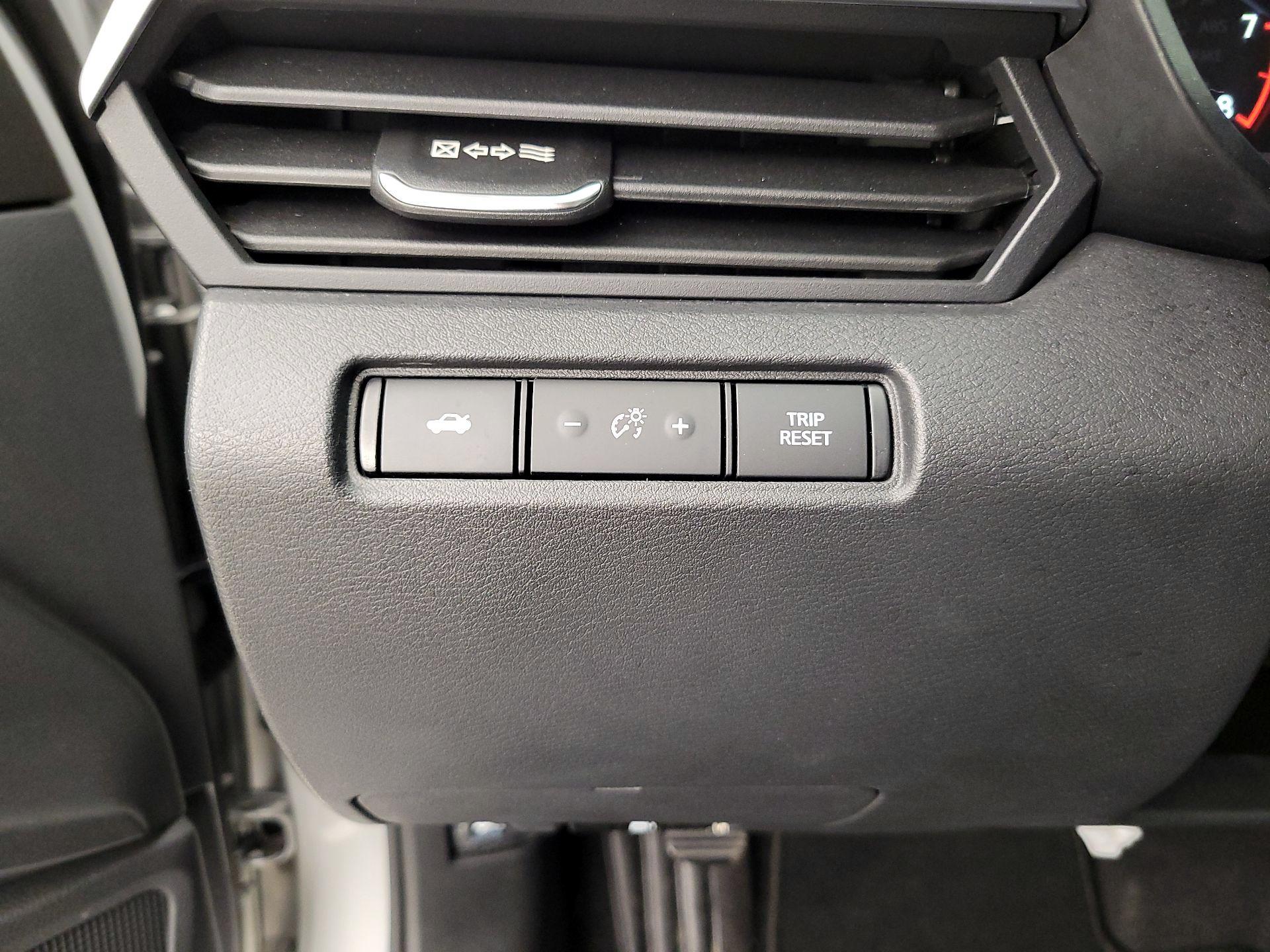 Thumbnail: 2022 Nissan Altima - 13