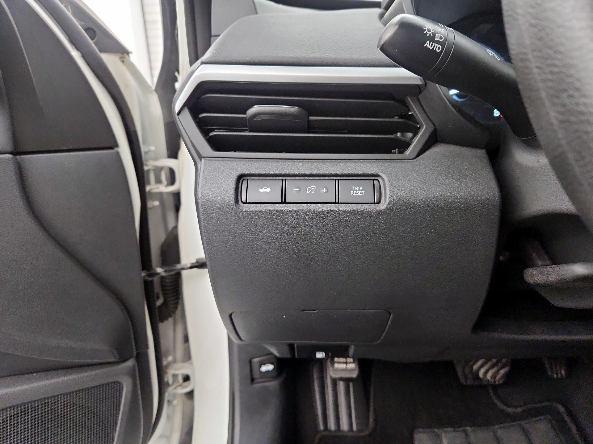 Thumbnail: 2022 Nissan Altima - 13