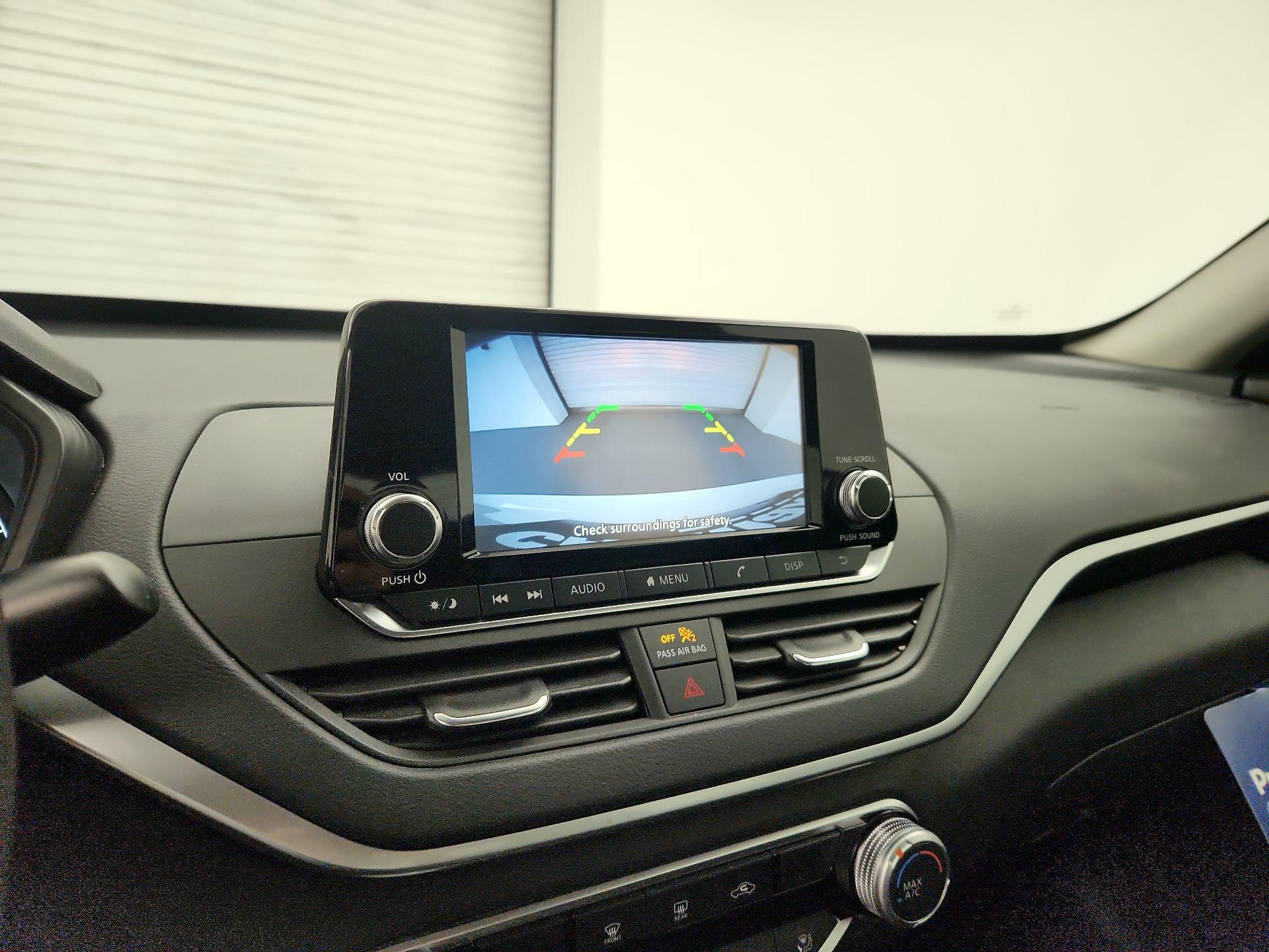 Thumbnail: 2022 Nissan Altima - 14