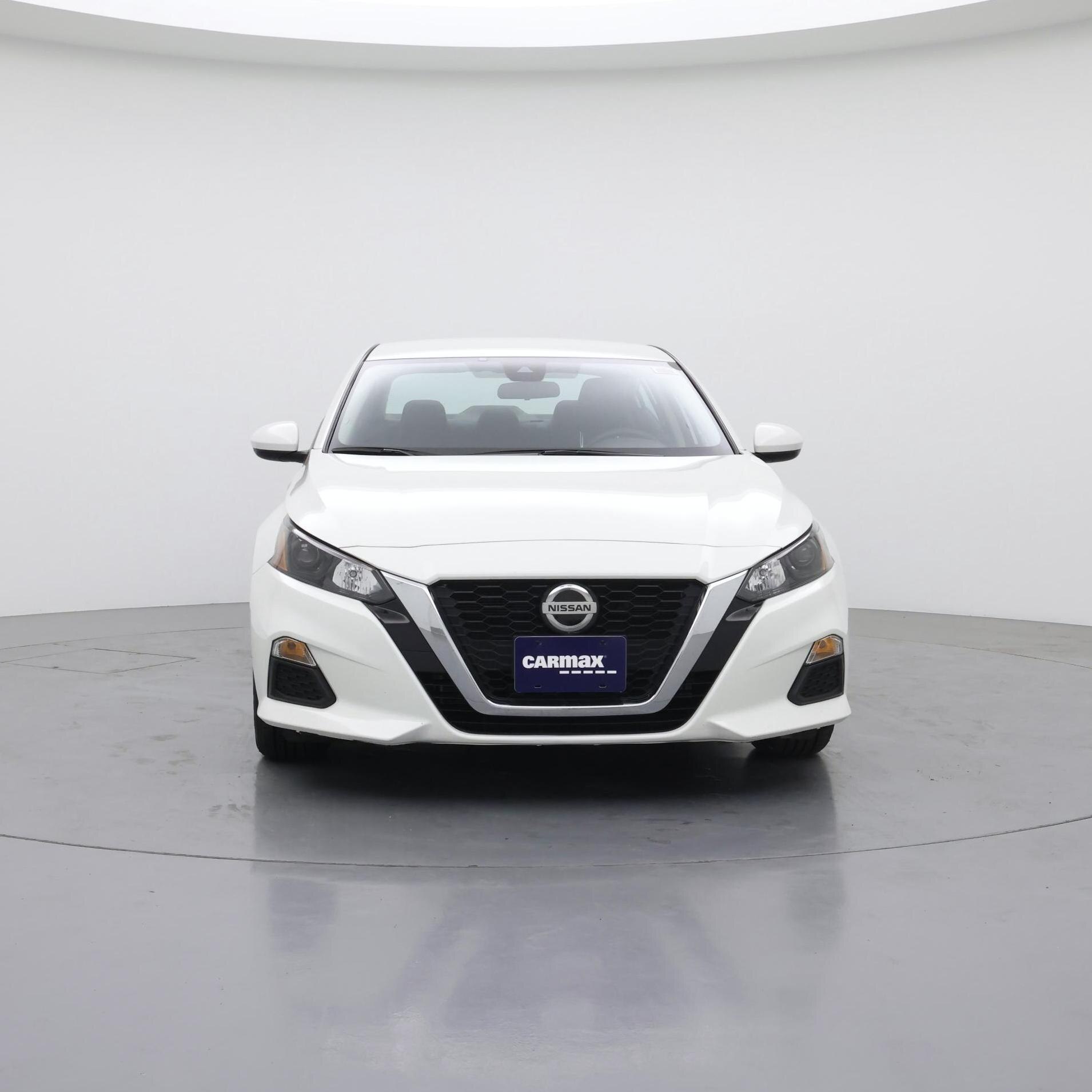 Thumbnail: 2022 Nissan Altima - 5