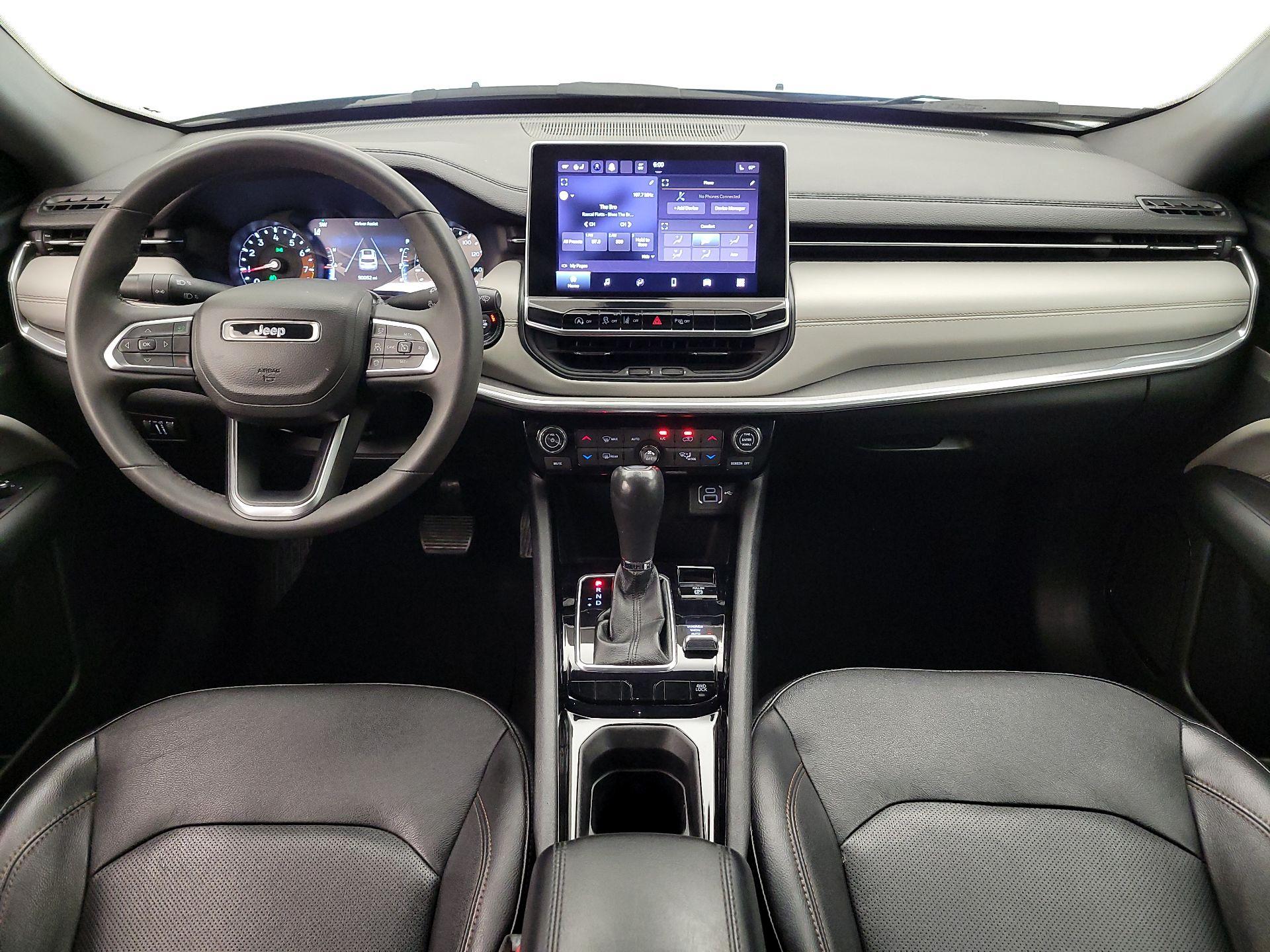 Thumbnail: 2023 Jeep Compass - 9