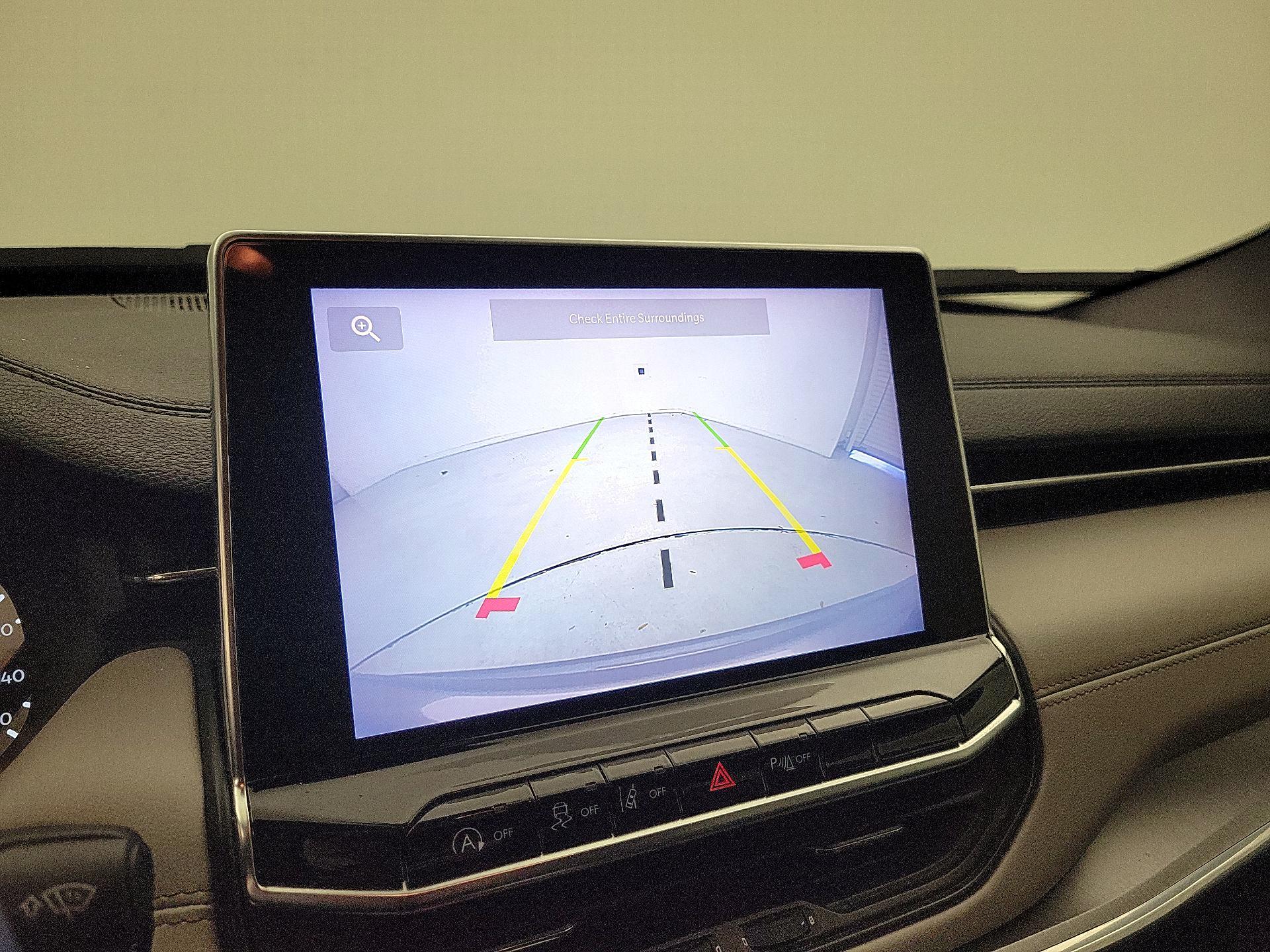 Thumbnail: 2023 Jeep Compass - 14