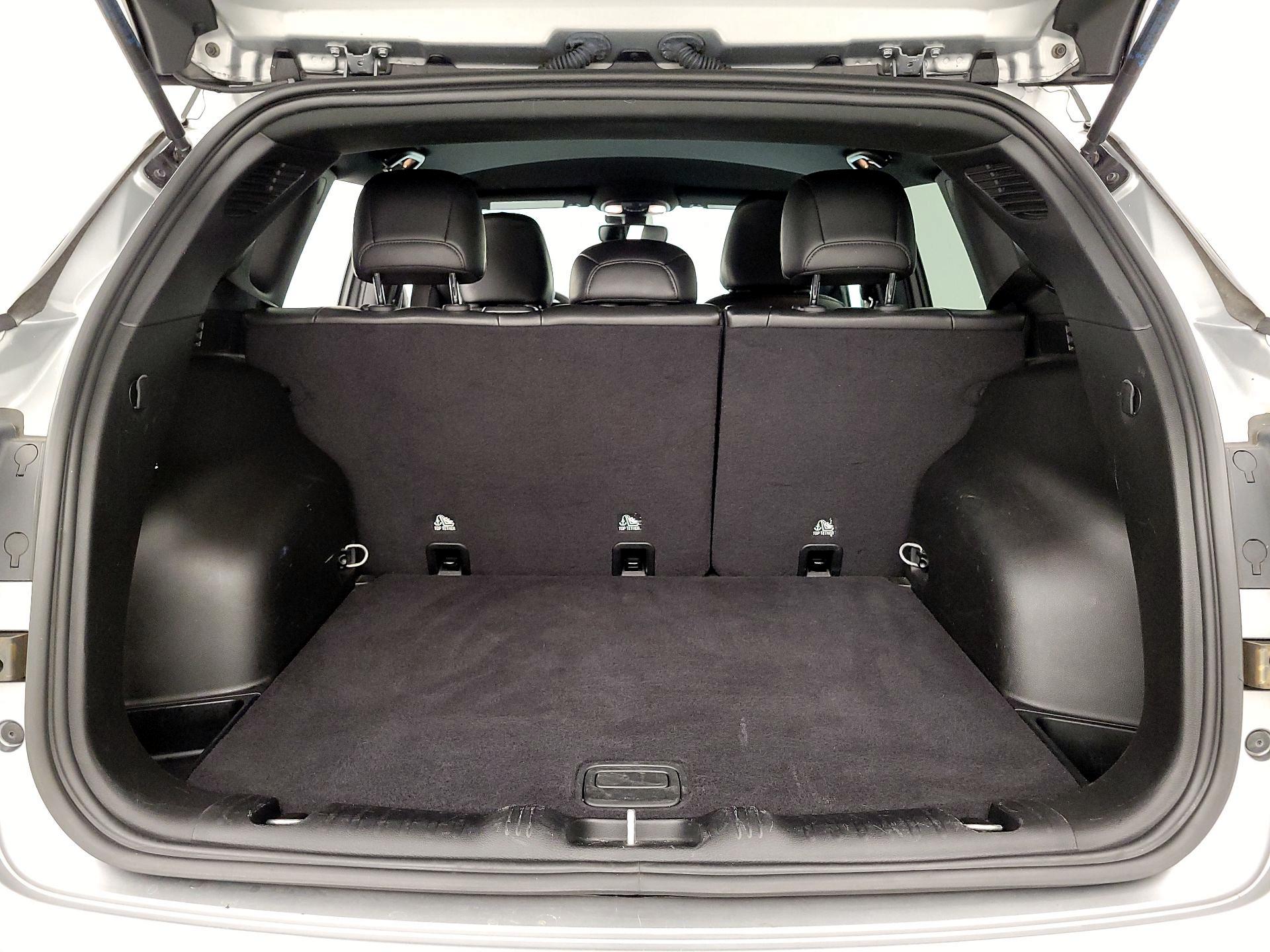 Thumbnail: 2023 Jeep Compass - 20