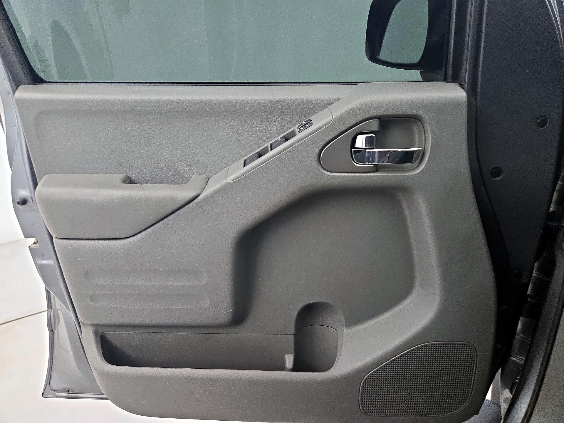 Thumbnail: 2018 Nissan Frontier - 12