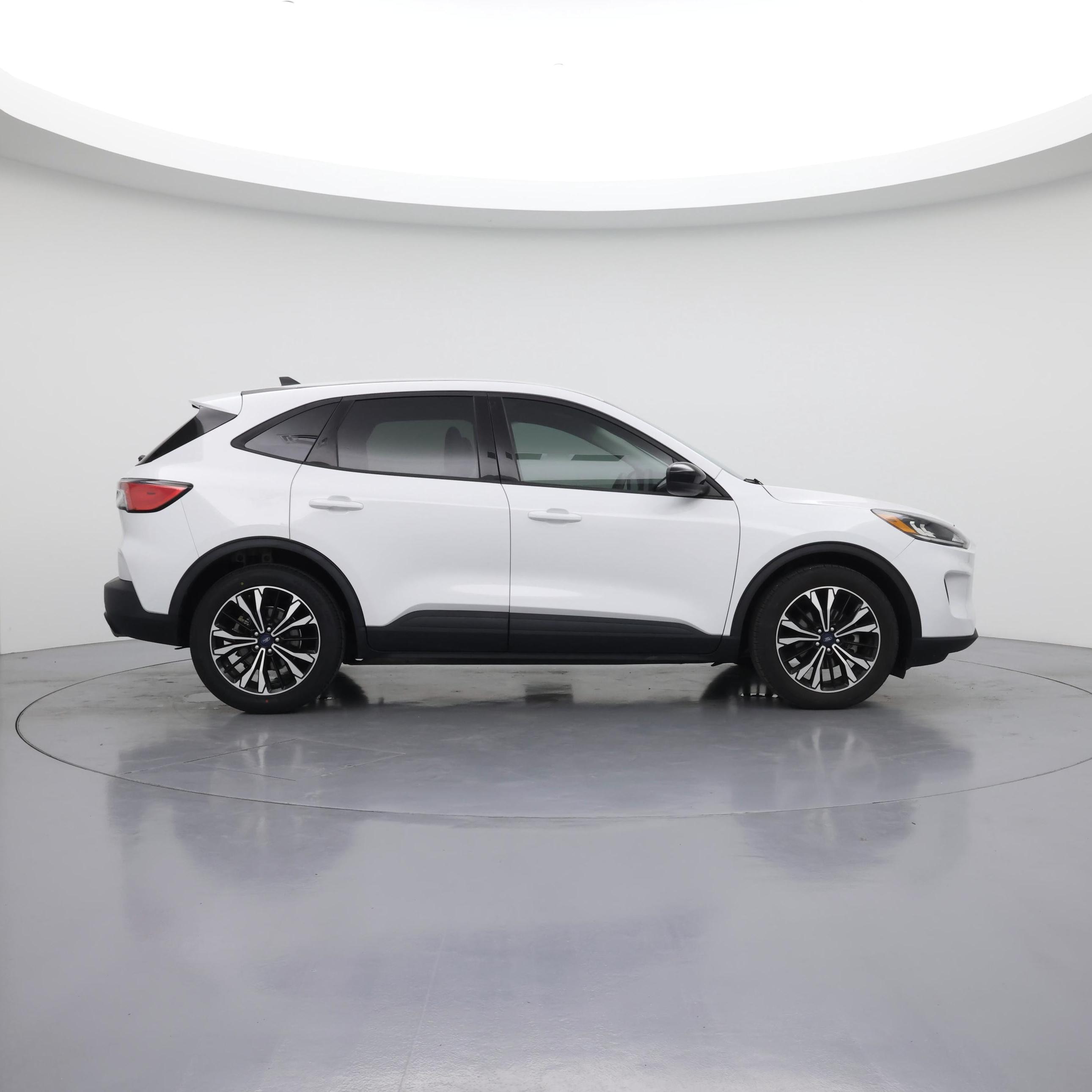 Thumbnail: 2021 Ford Escape - 7