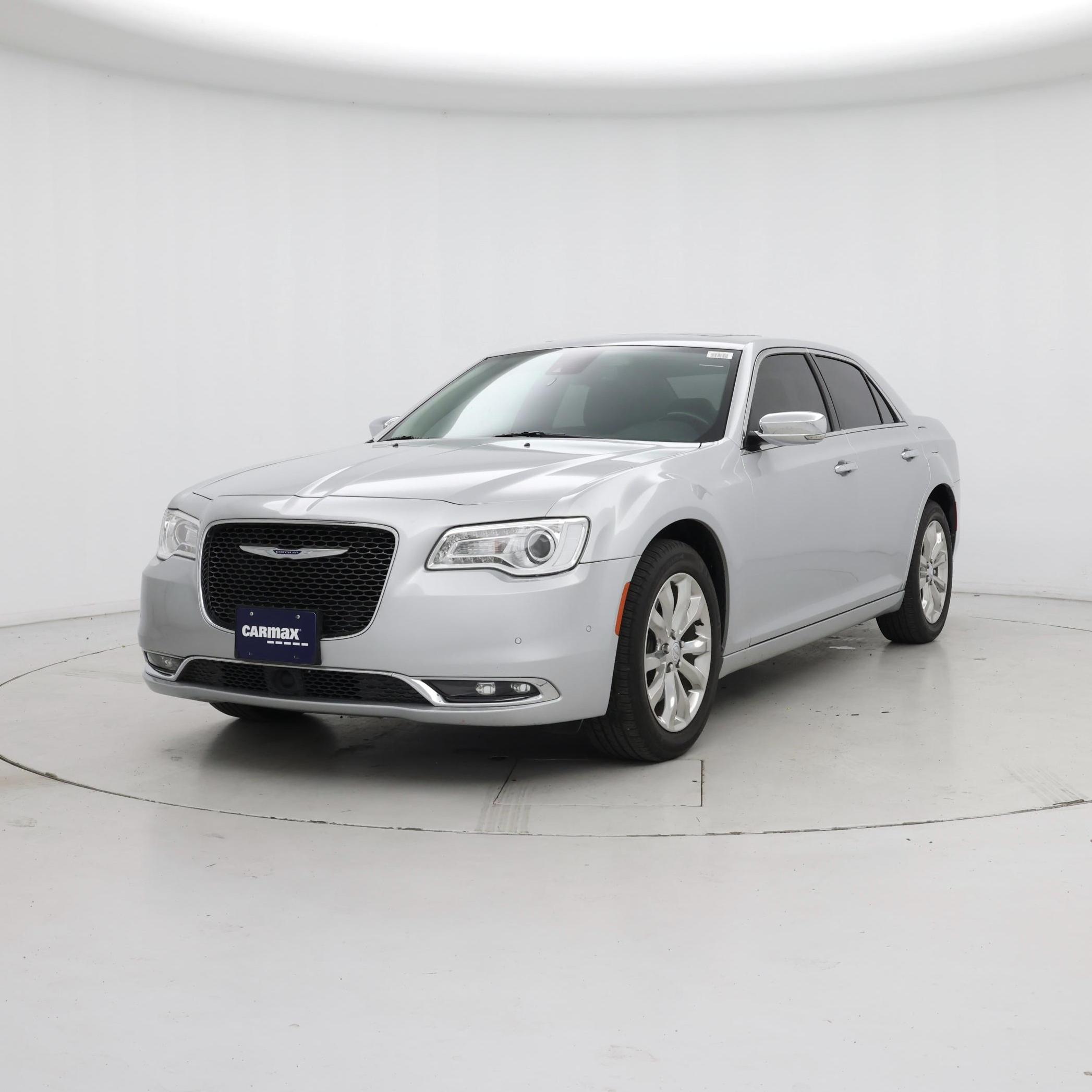 Thumbnail: 2019 Chrysler 300 - 4