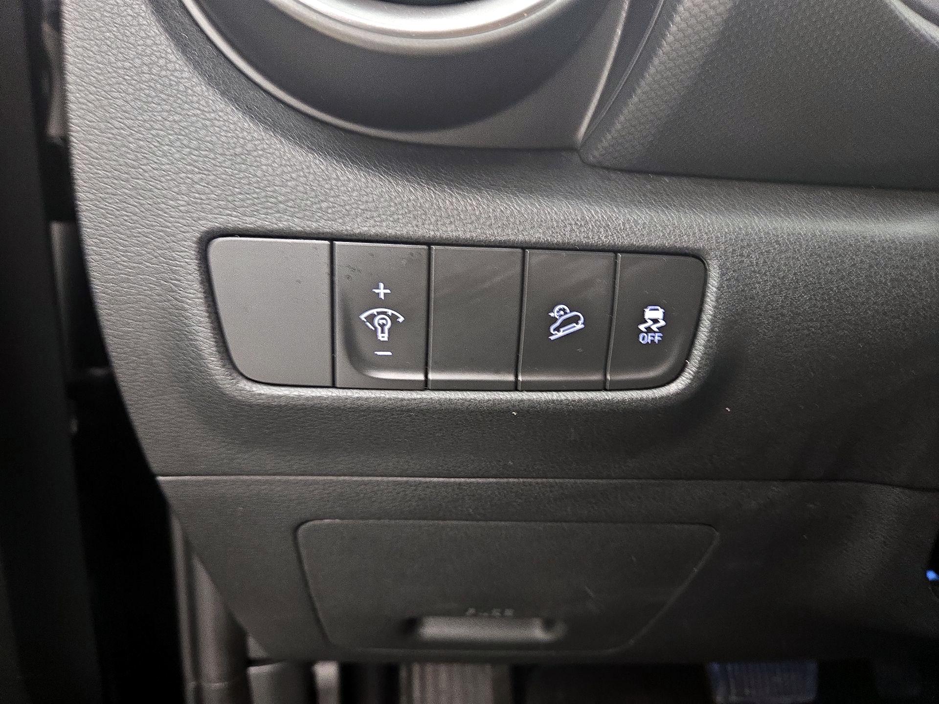 Thumbnail: 2022 Hyundai Kona - 13