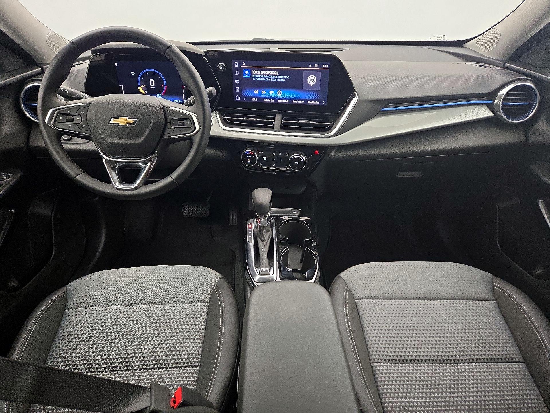 Thumbnail: 2025 Chevrolet Trax - 9