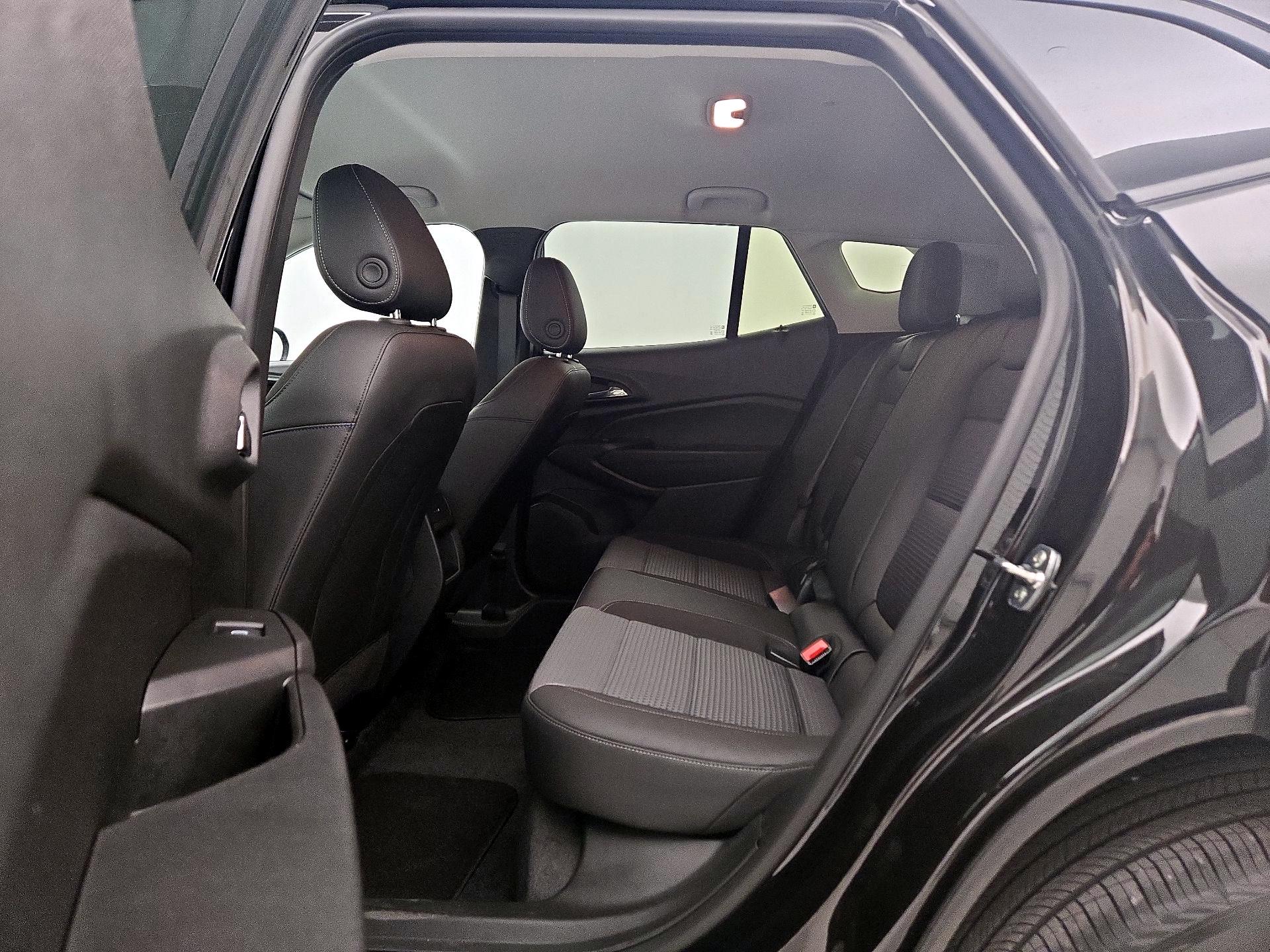 Thumbnail: 2025 Chevrolet Trax - 19