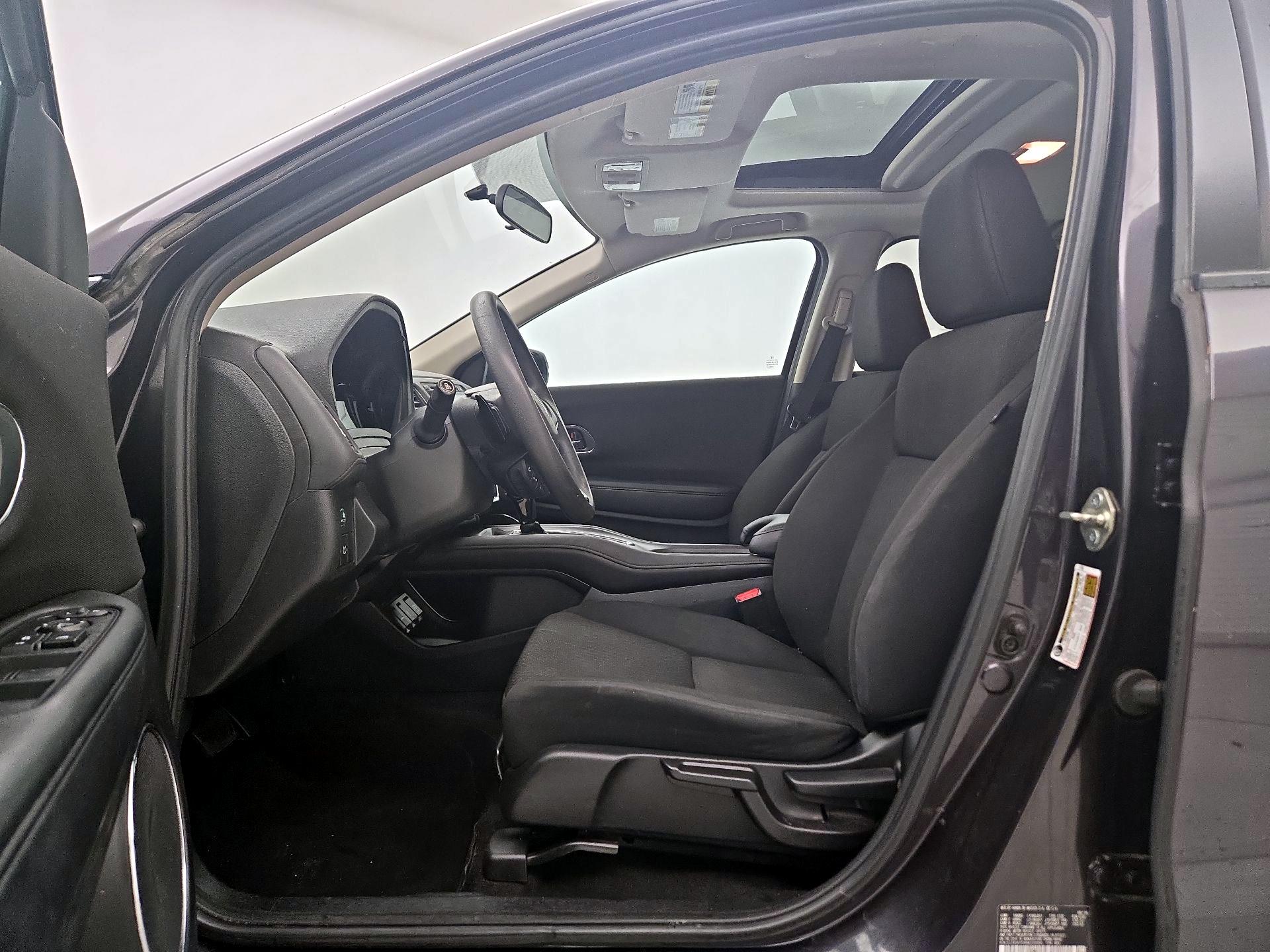 Thumbnail: 2017 Honda HR-V - 11