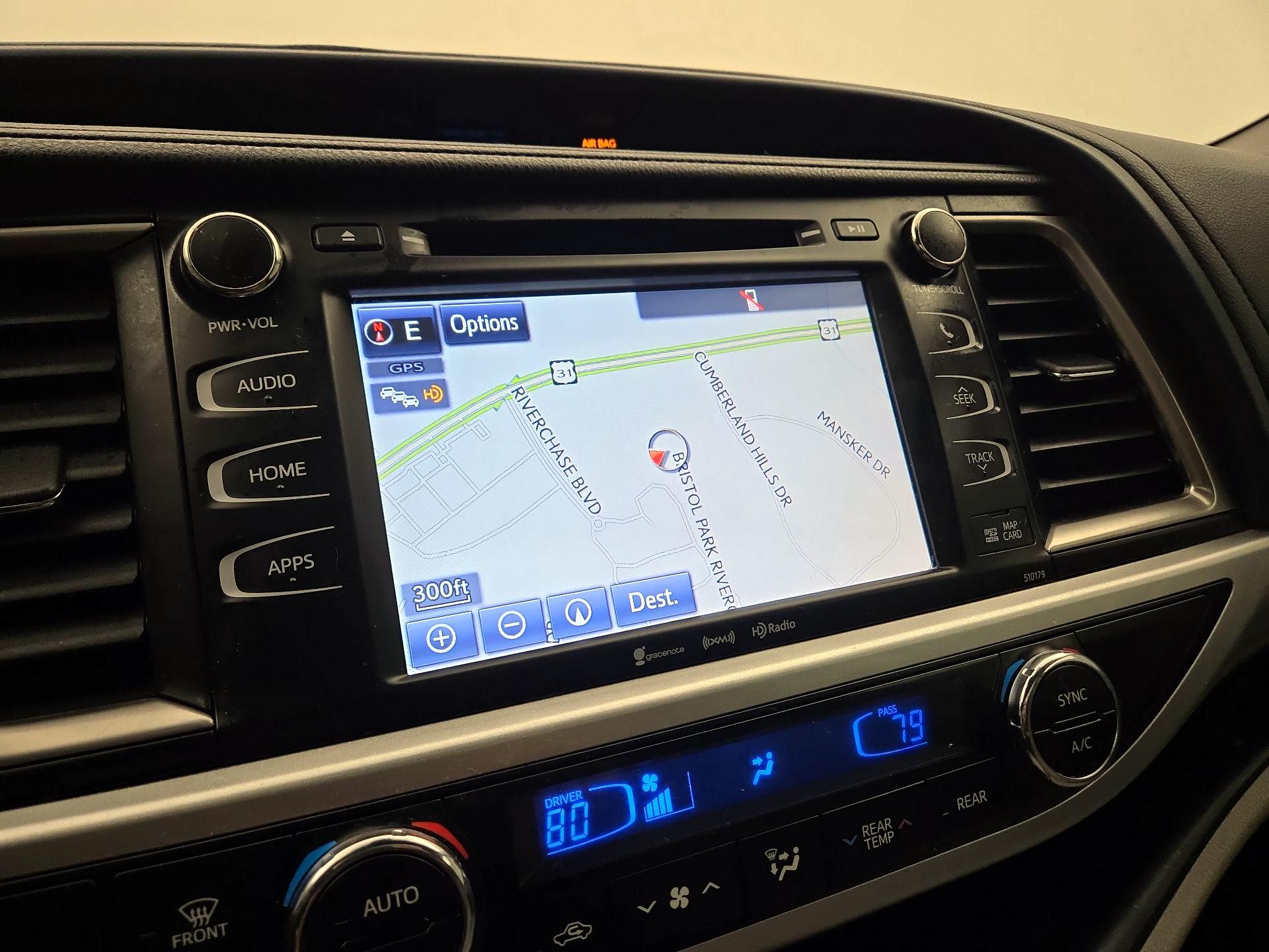 Thumbnail: 2018 Toyota Highlander - 14