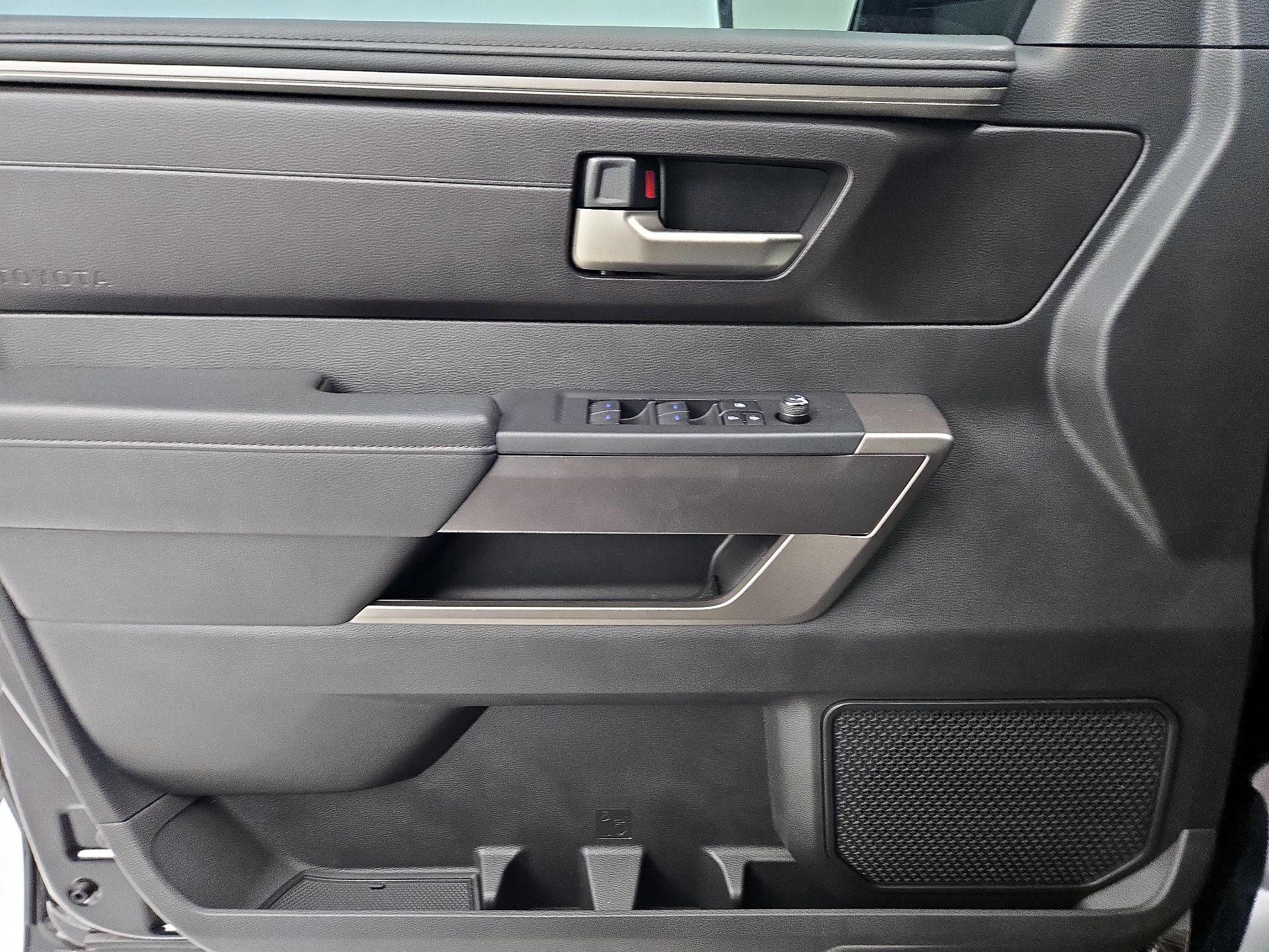 Thumbnail: 2024 Toyota Tundra - 12