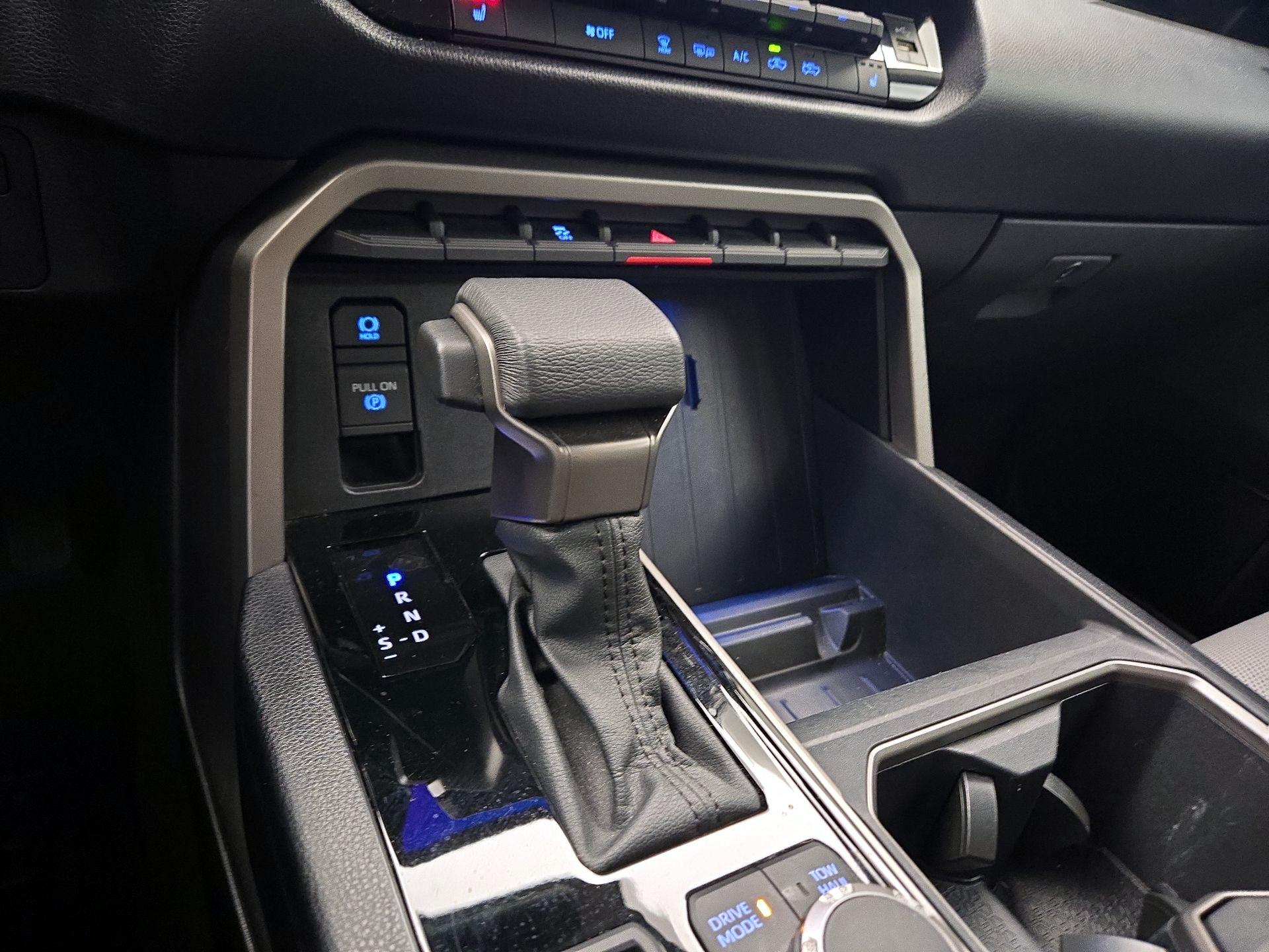 Thumbnail: 2024 Toyota Tundra - 18