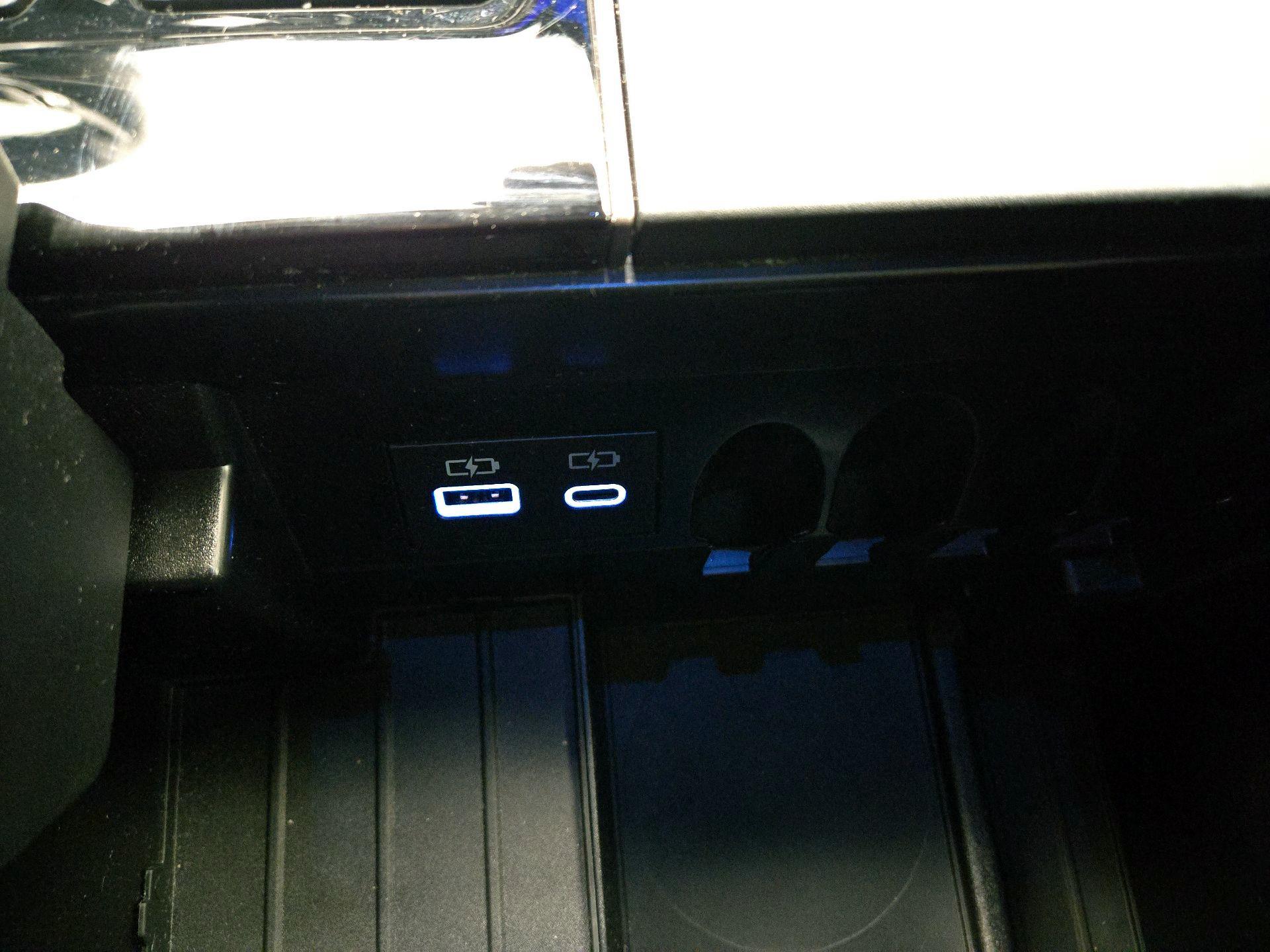 Thumbnail: 2024 Toyota Tundra - 19