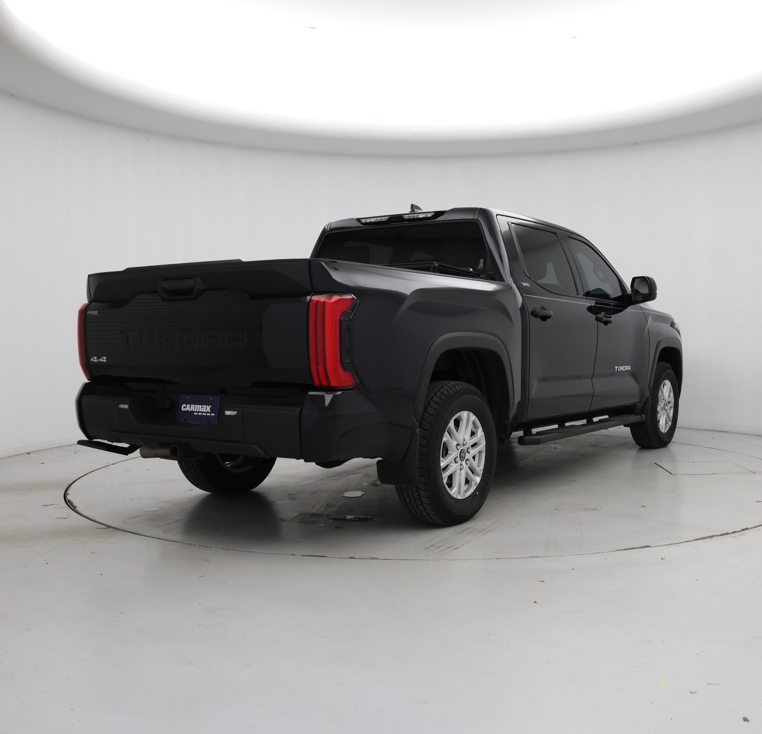 Thumbnail: 2024 Toyota Tundra - 8