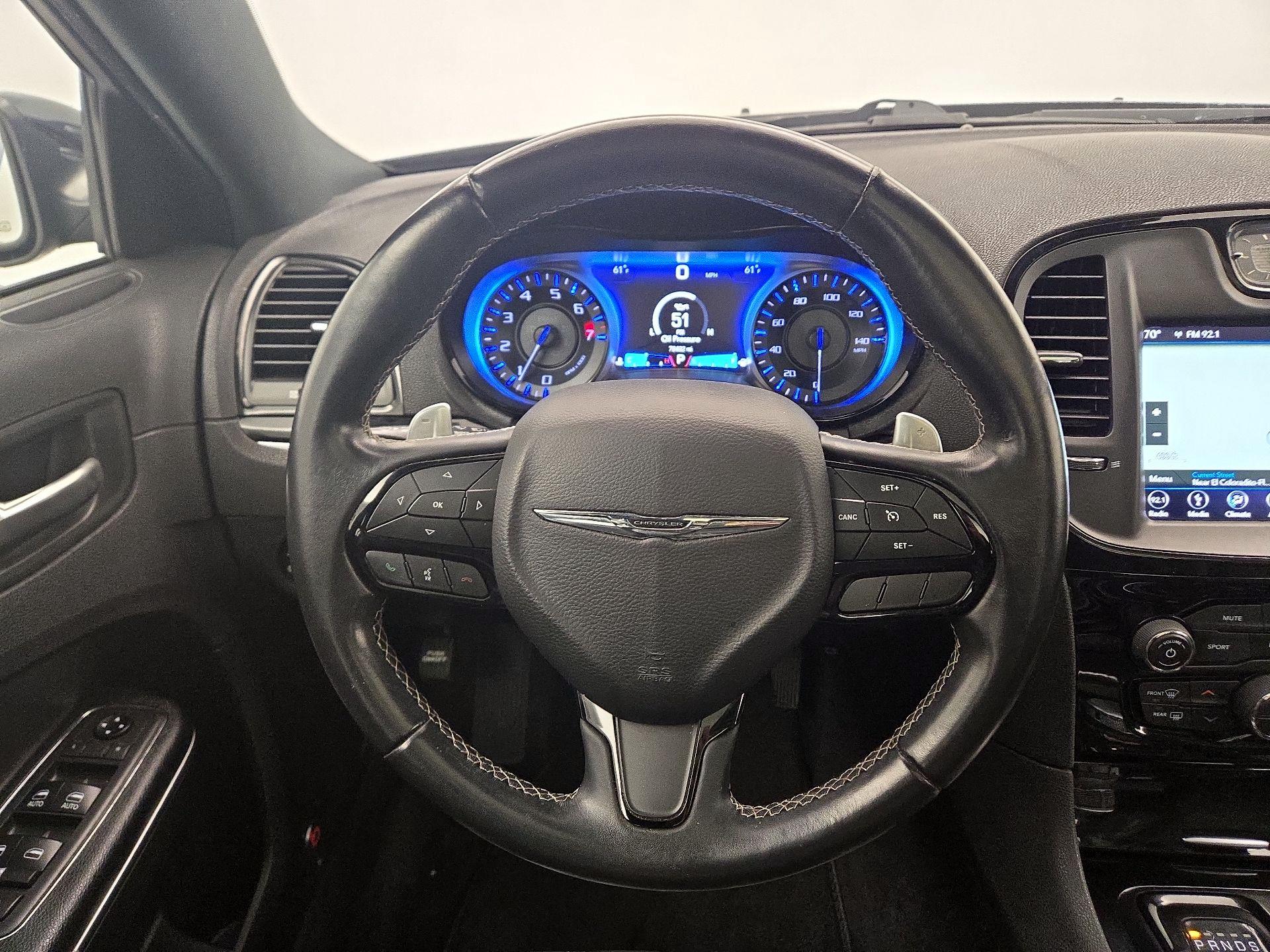 Thumbnail: 2018 Chrysler 300 - 10