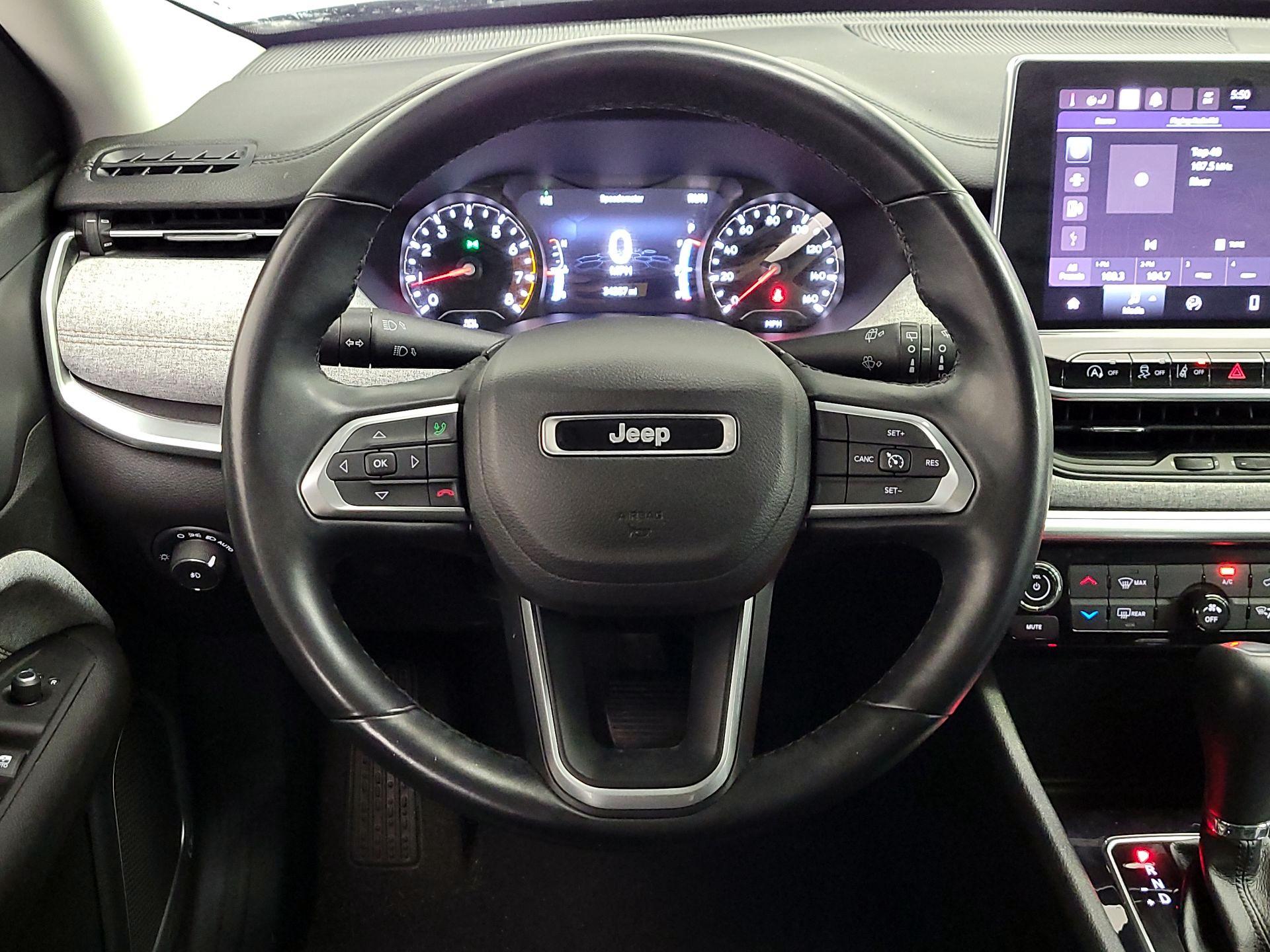 Thumbnail: 2022 Jeep Compass - 10