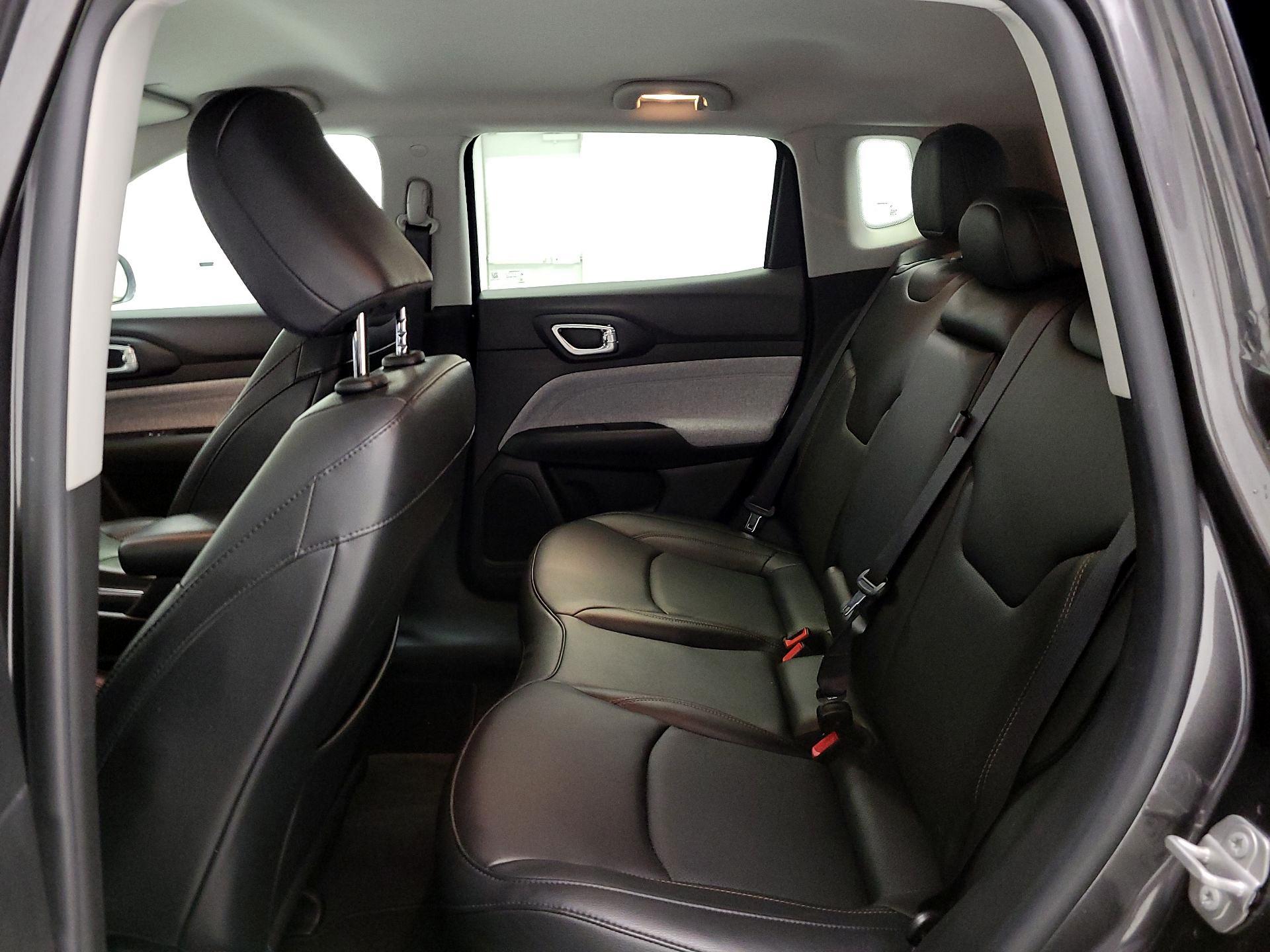 Thumbnail: 2022 Jeep Compass - 19