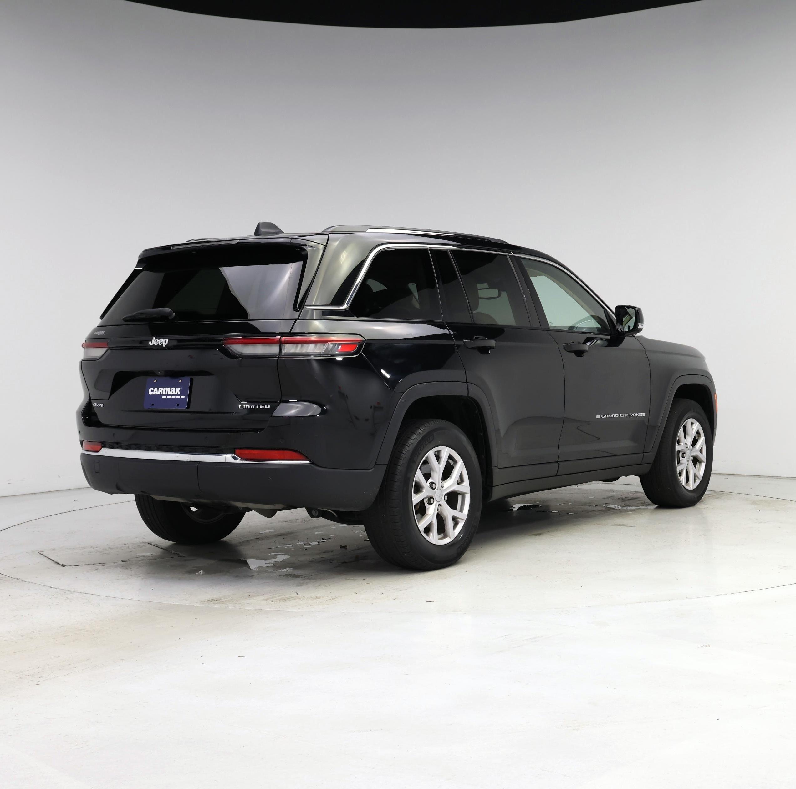 Thumbnail: 2022 Jeep Grand Cherokee - 8