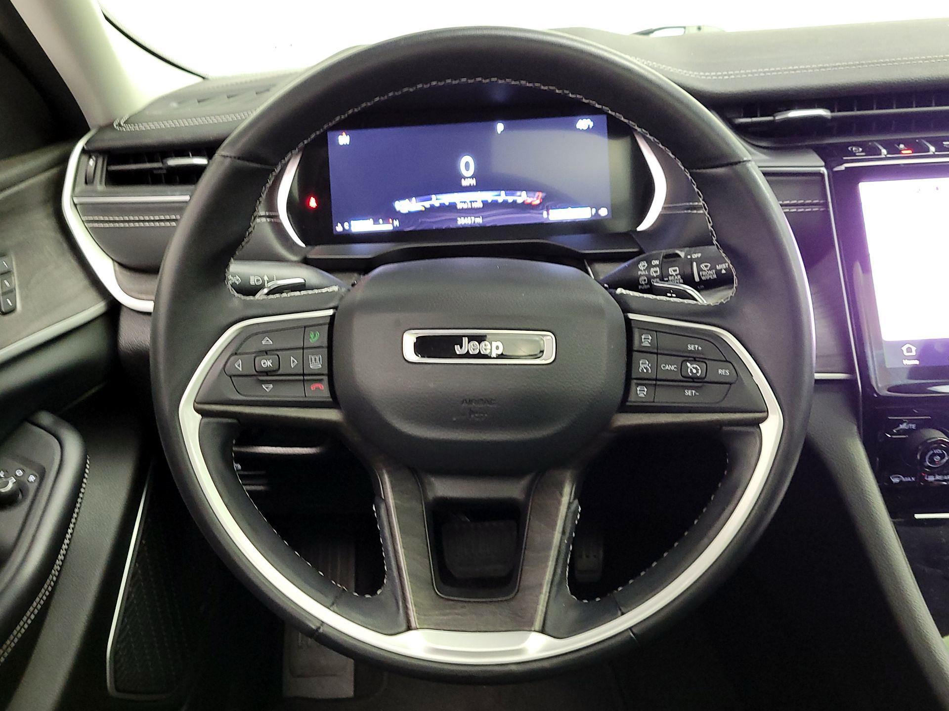 Thumbnail: 2022 Jeep Grand Cherokee - 10