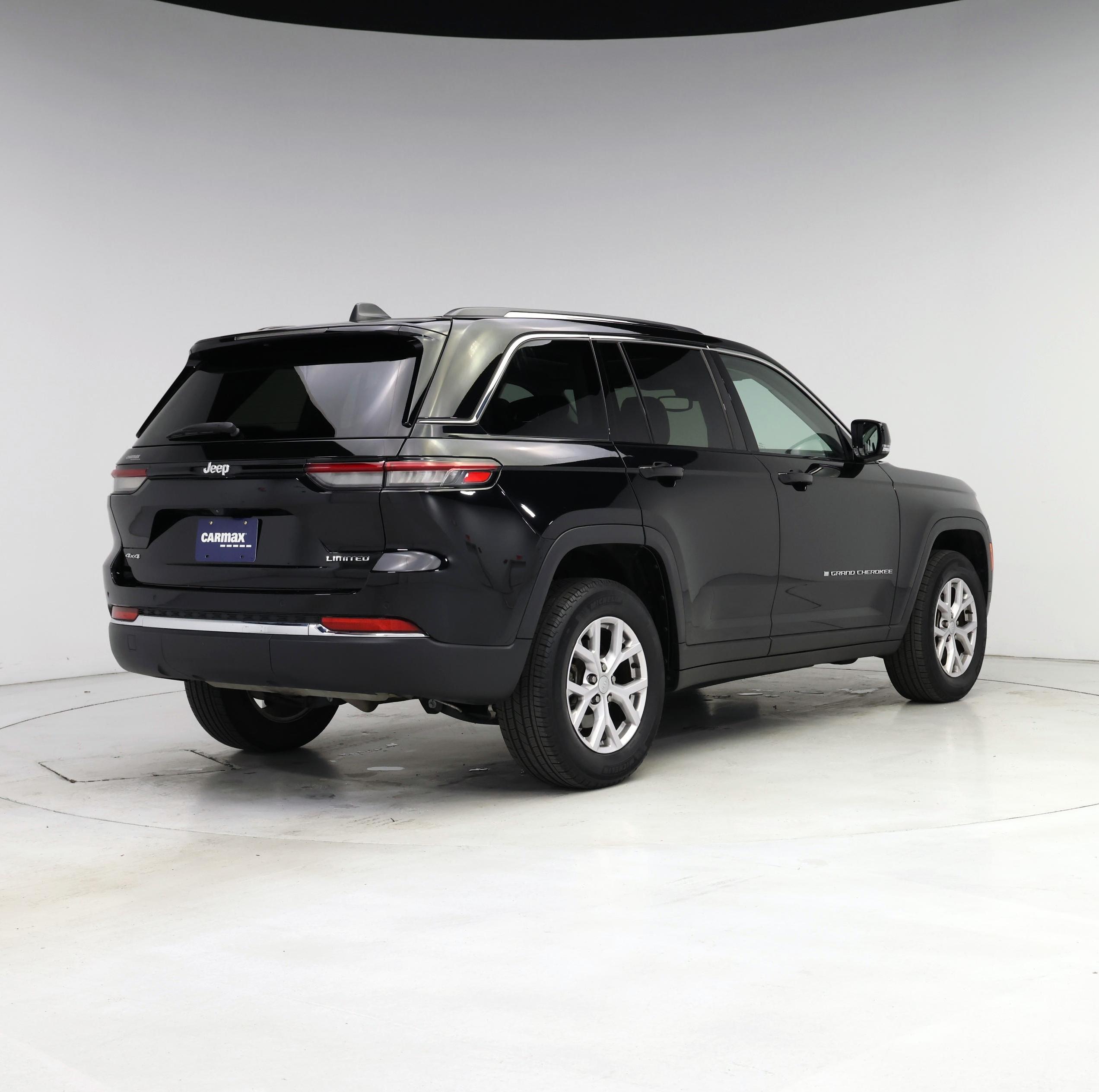 Thumbnail: 2022 Jeep Grand Cherokee - 8