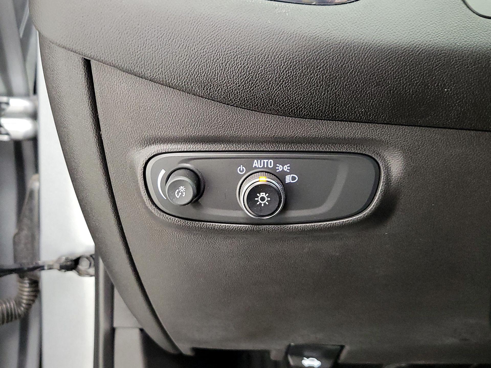 Thumbnail: 2023 Chevrolet Equinox - 13