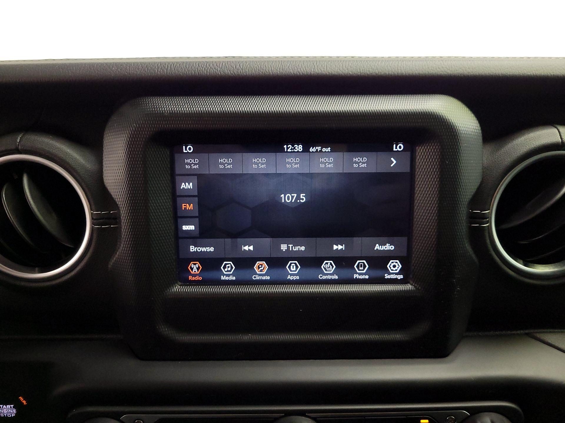 Thumbnail: 2021 Jeep Wrangler - 15