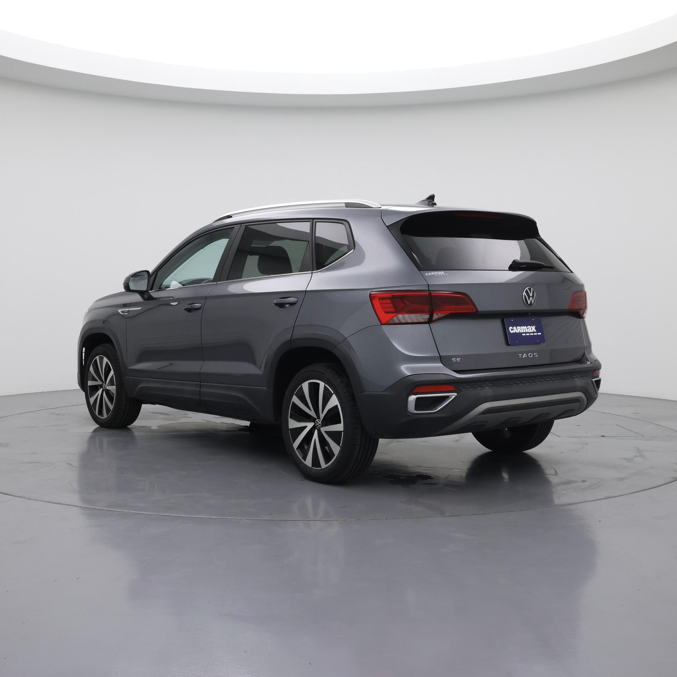 Thumbnail: 2022 Volkswagen Taos - 2