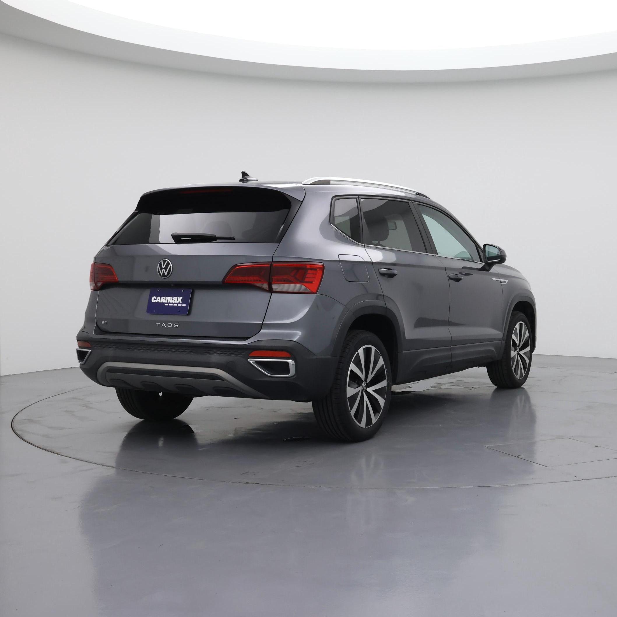 Thumbnail: 2022 Volkswagen Taos - 8