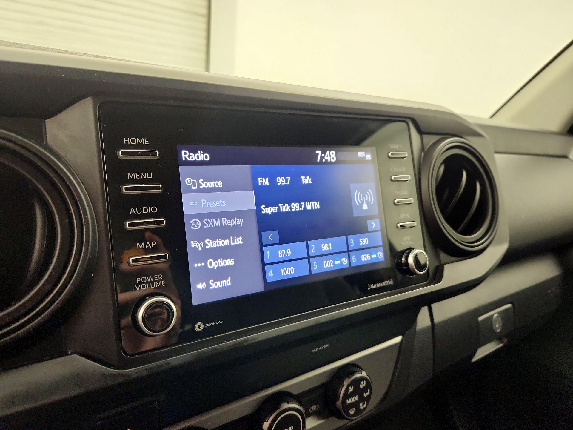 Thumbnail: 2022 Toyota Tacoma - 15